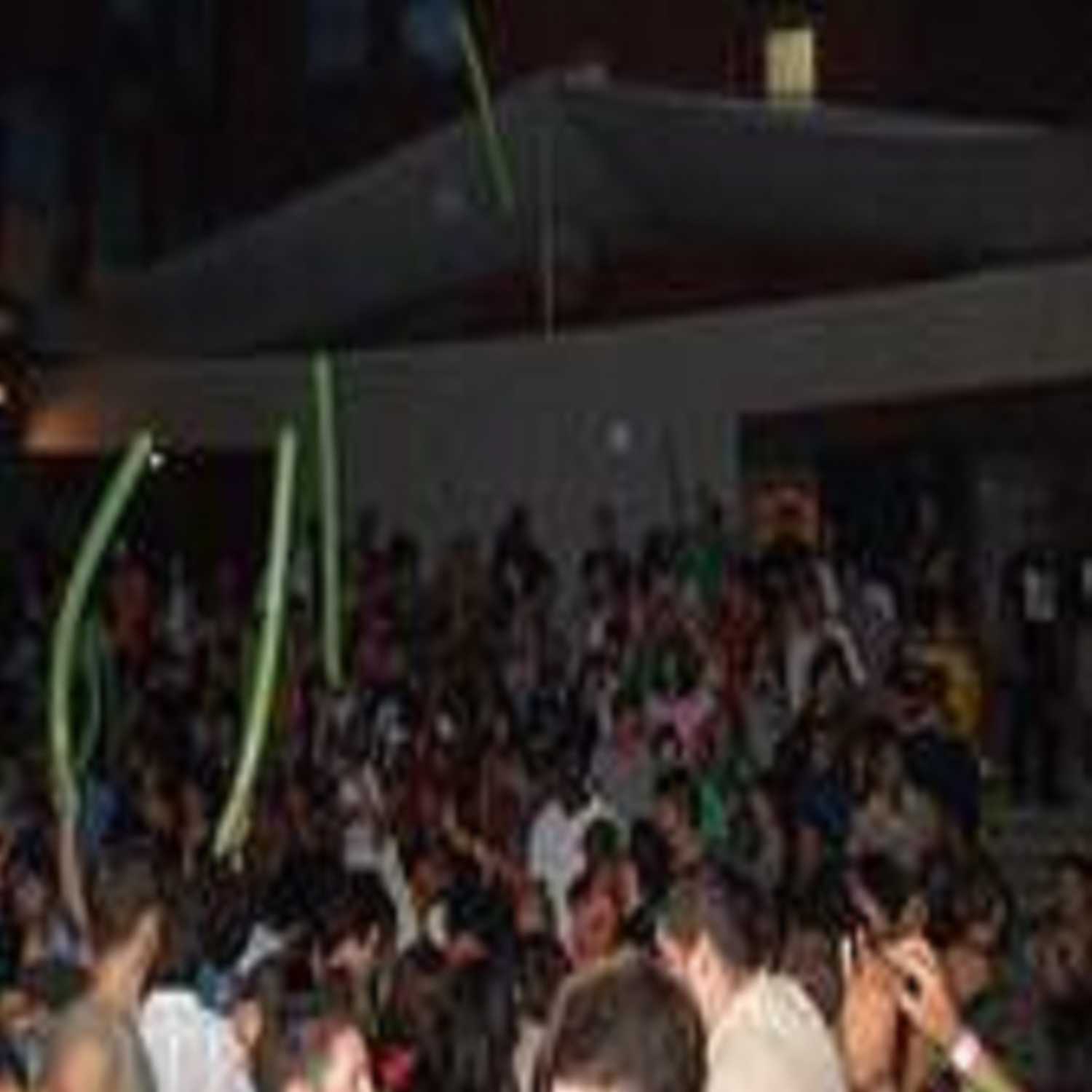 108.3 WGKSRADIO DEEP HOUSE PARTY