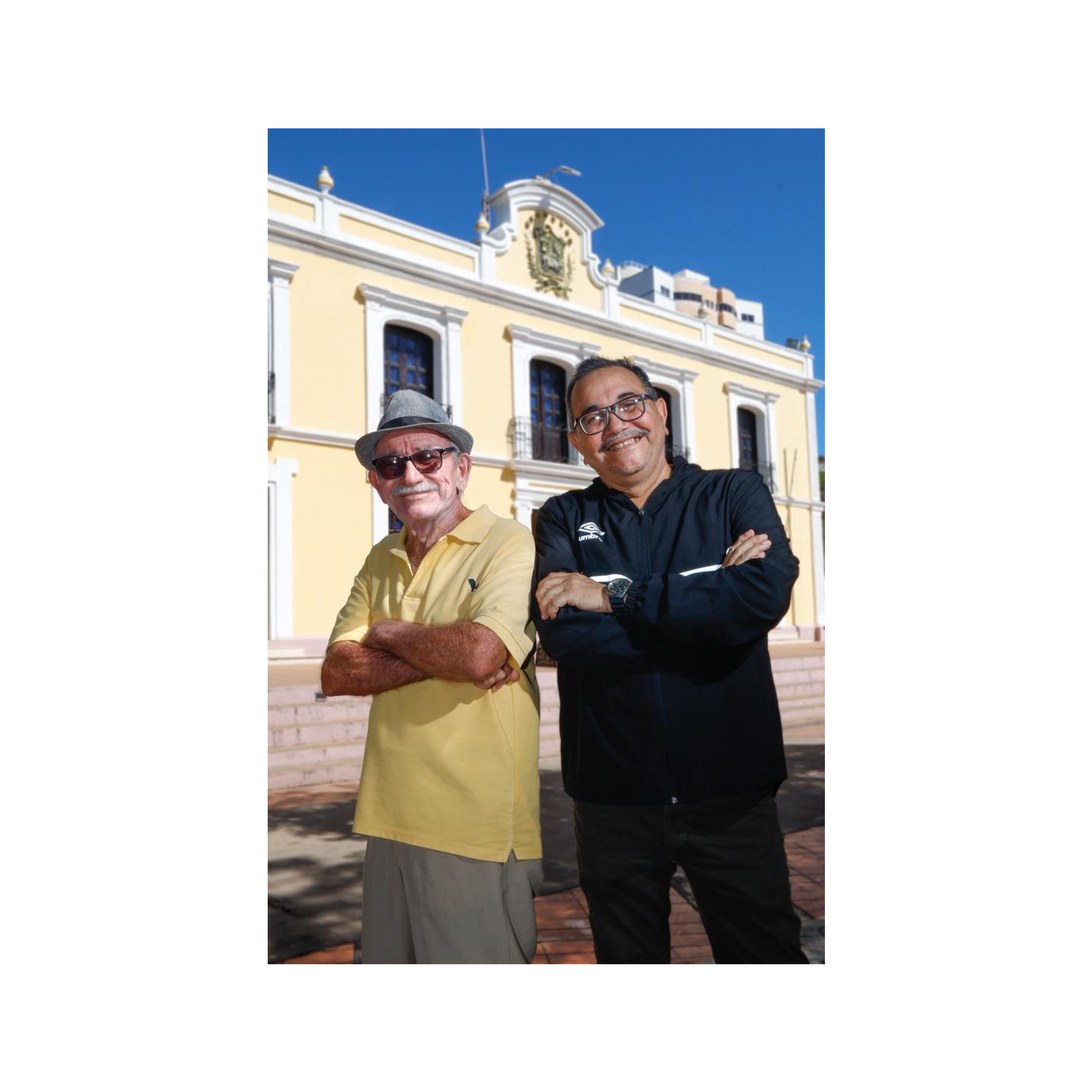 ACHICA Y REMA CON LUIS Y MIGUEL