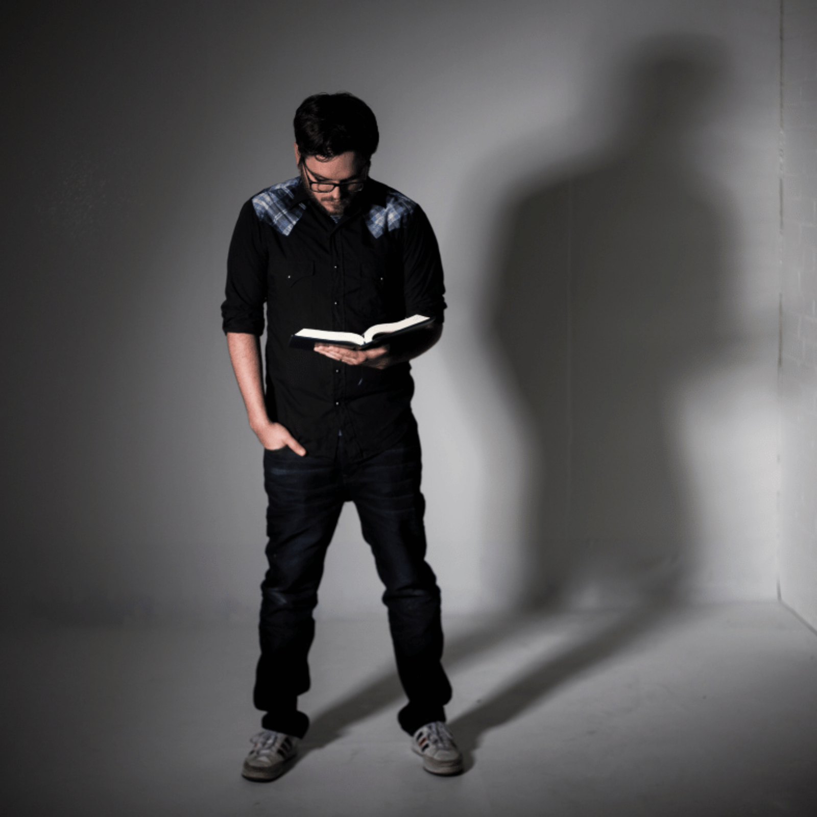 ADDBIBLE® 2 Timothy 2 - Christian Character