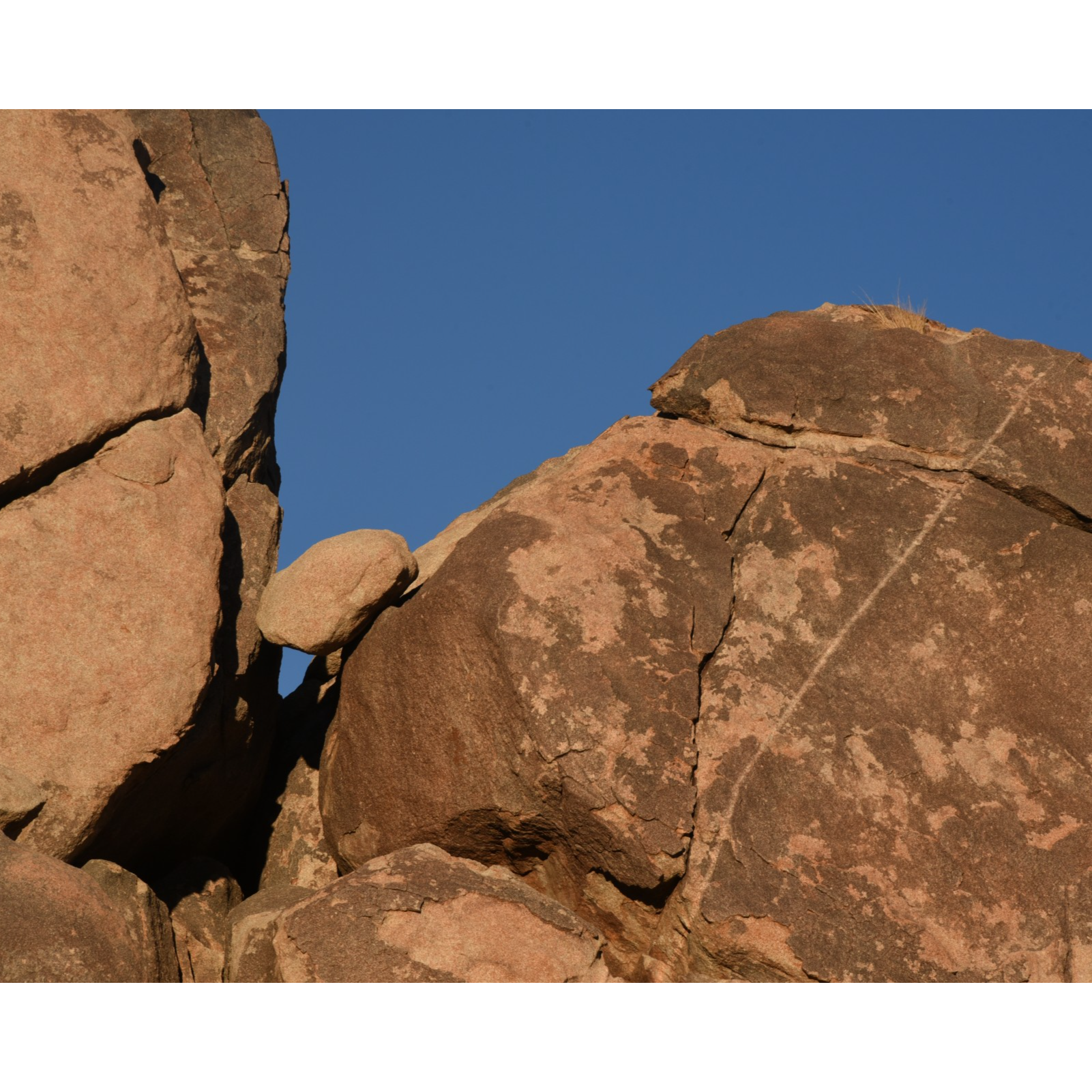 ADDBIBLE® Genesis 31 - In Between