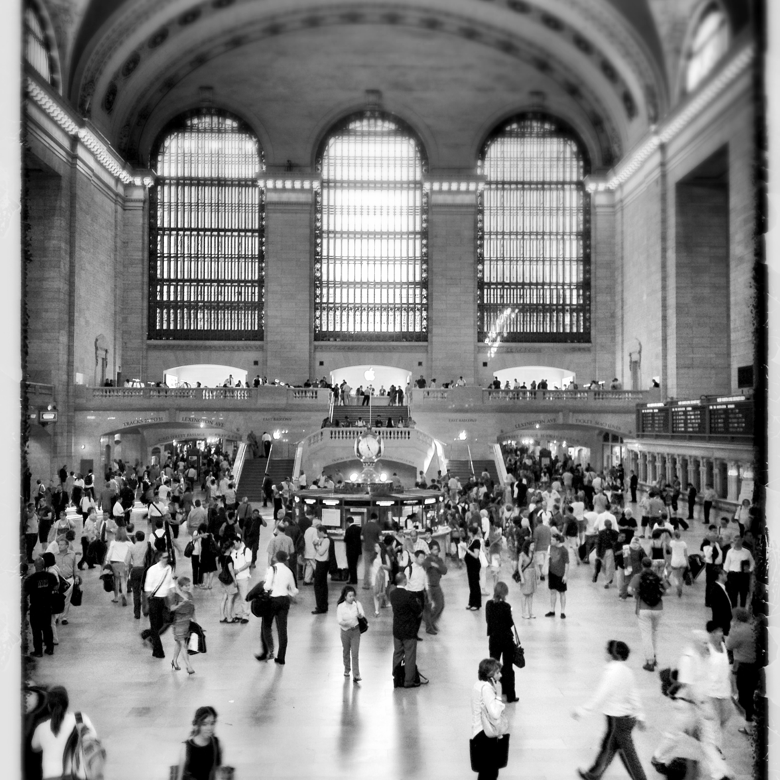 ADDBIBLE® Genesis 36 - People Matter to God