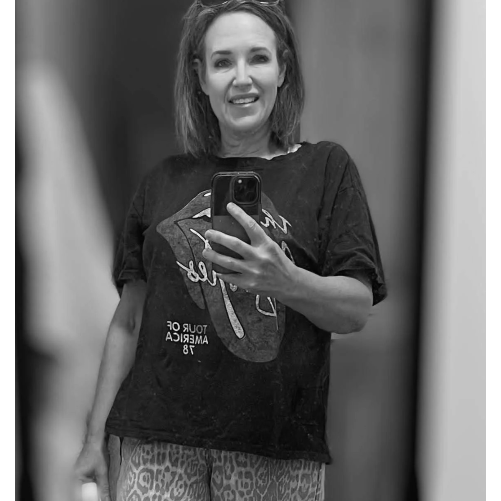 Adjacent to our Wyoming Love Bug: Pam McCullough! She is an Artist!  She is Lu's BFF!  We love her!