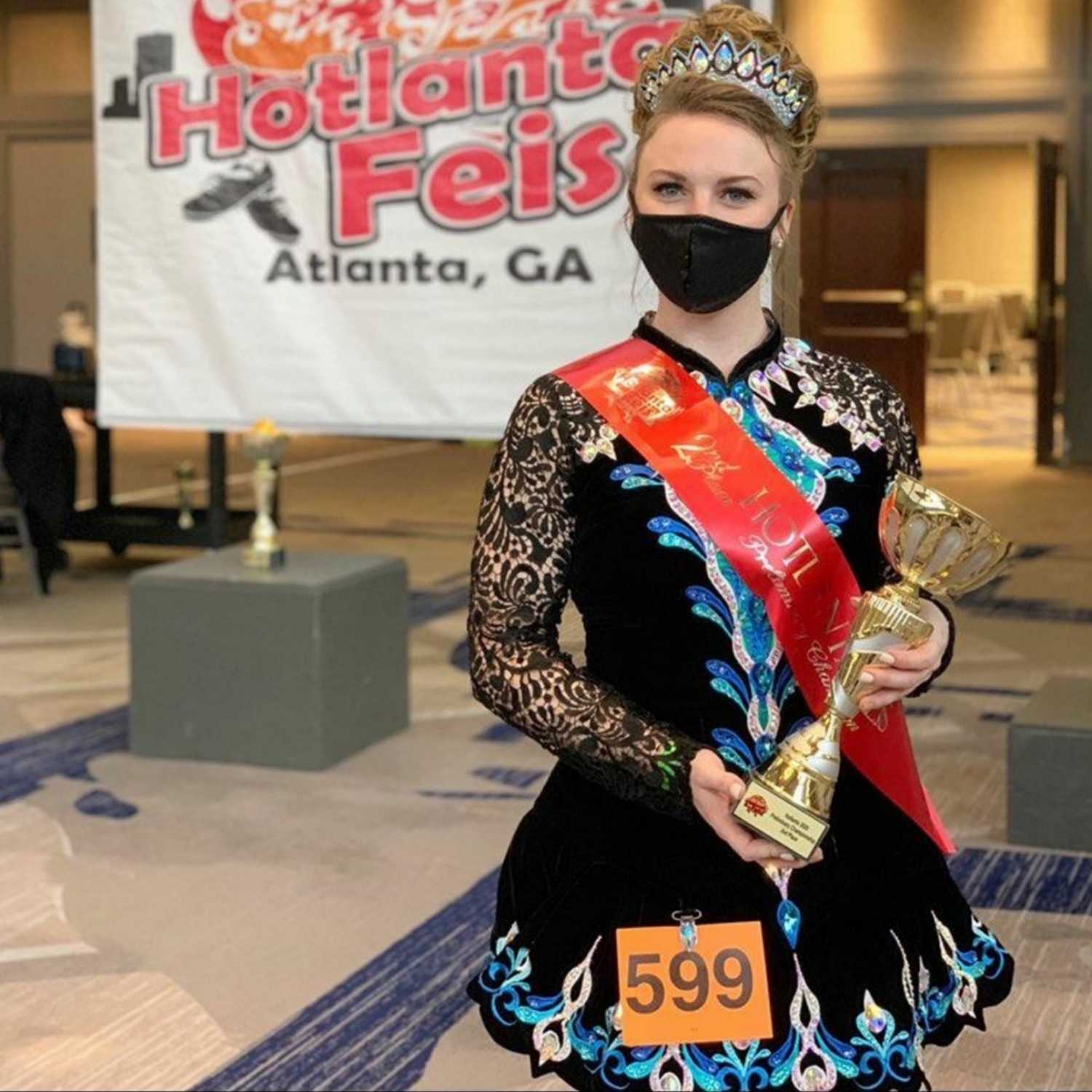 Episode #2 -Tights vs Socks + Cassidy from Walsh Kelley School of Irish Dance Episode #2 -Tights vs Socks + Cassidy from Walsh Kelley School of Irish Dance