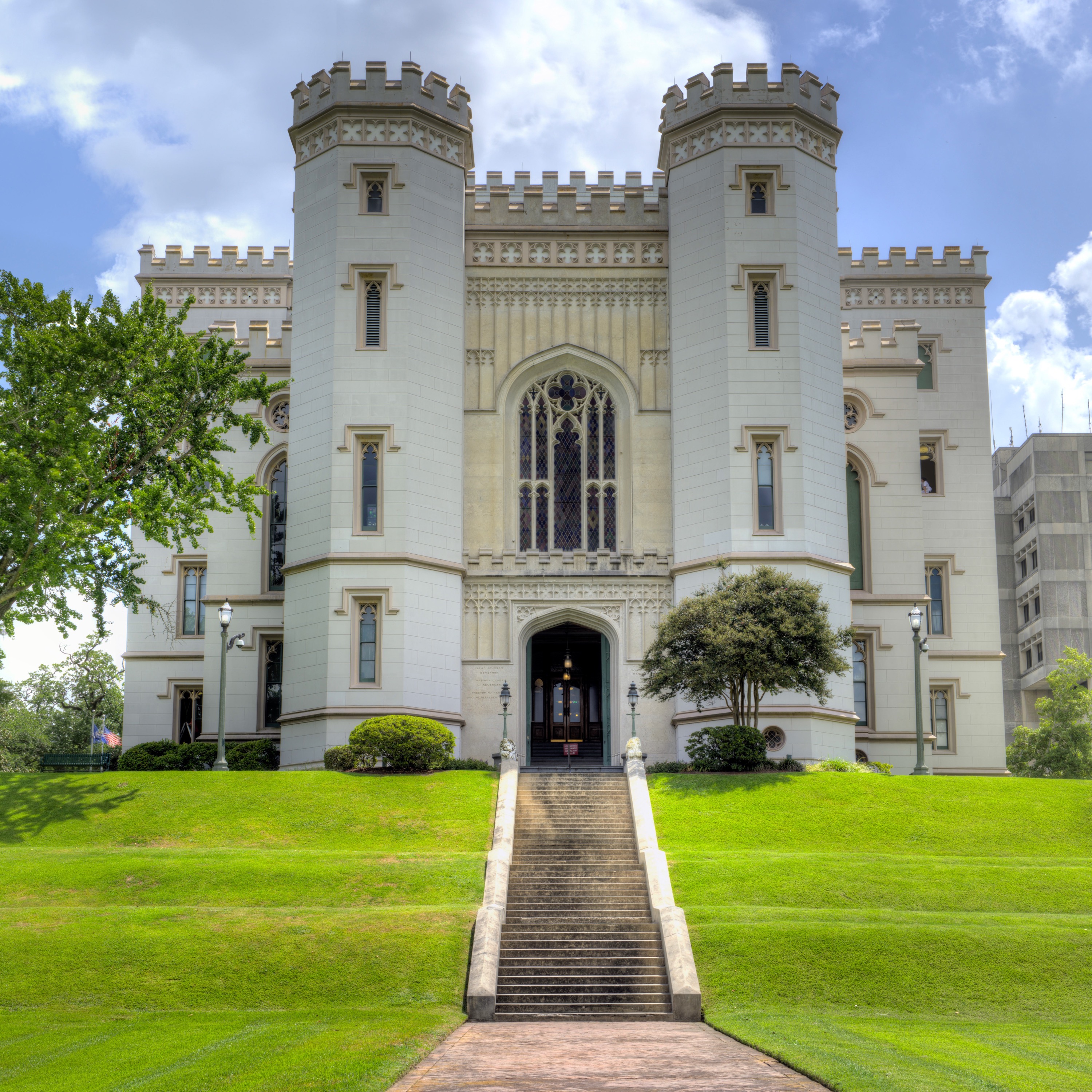 Old State Capitol - Mary Durusau & Ariana Robinson