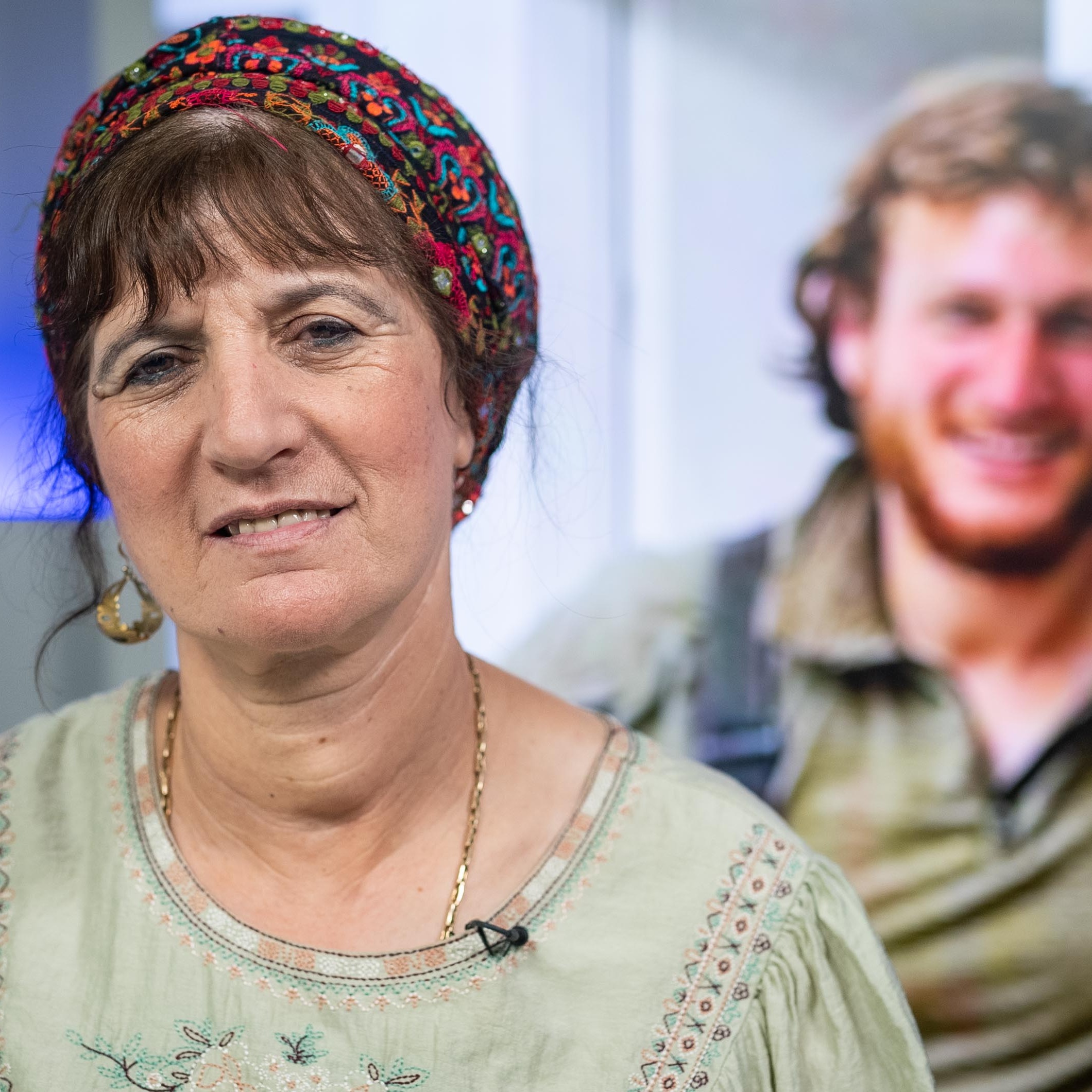 זיווה קוסטינר, אימו של דוד שנפצע בעזה: היו בטוחים שהוא נהרג אבל ב"ה הצליחו להציל את חייו