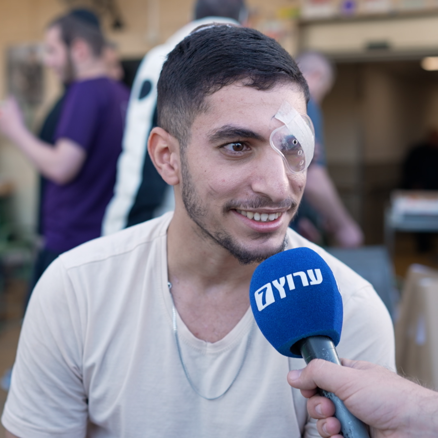 "נלחמתי על החיים שלי כשהייתי מורדם" | דולב נפצע בקרב ומעודד צעירים לשרת בקרבי