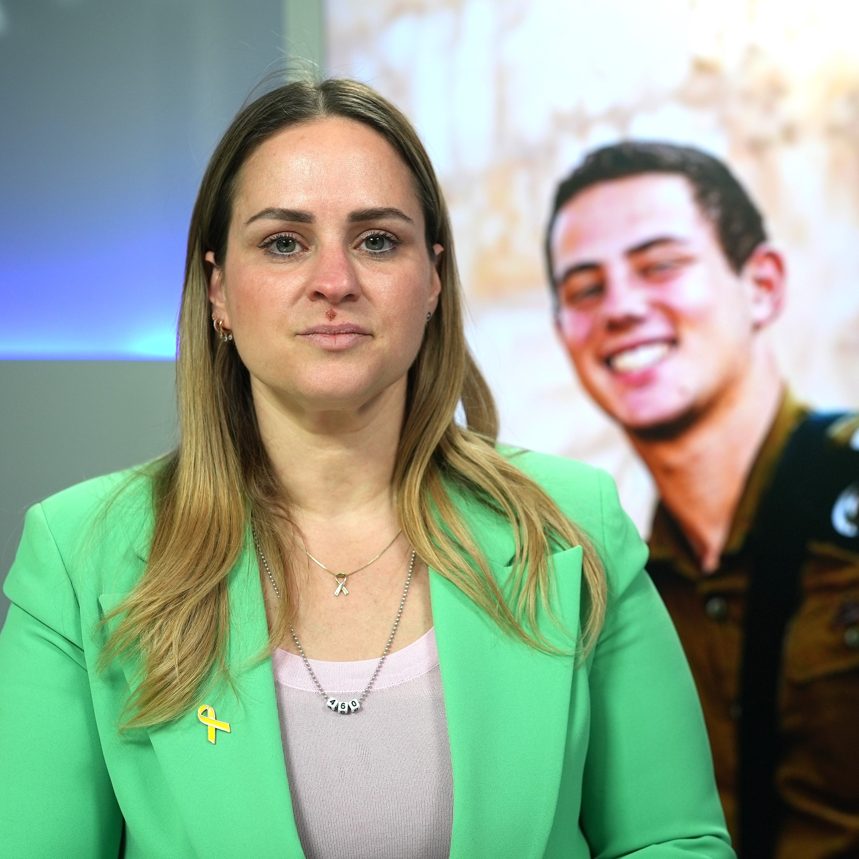 דודתו של החטוף באולפן ערוץ 7: "עד הטבח חשבנו שאנחנו פרטים, אנחנו כלל"