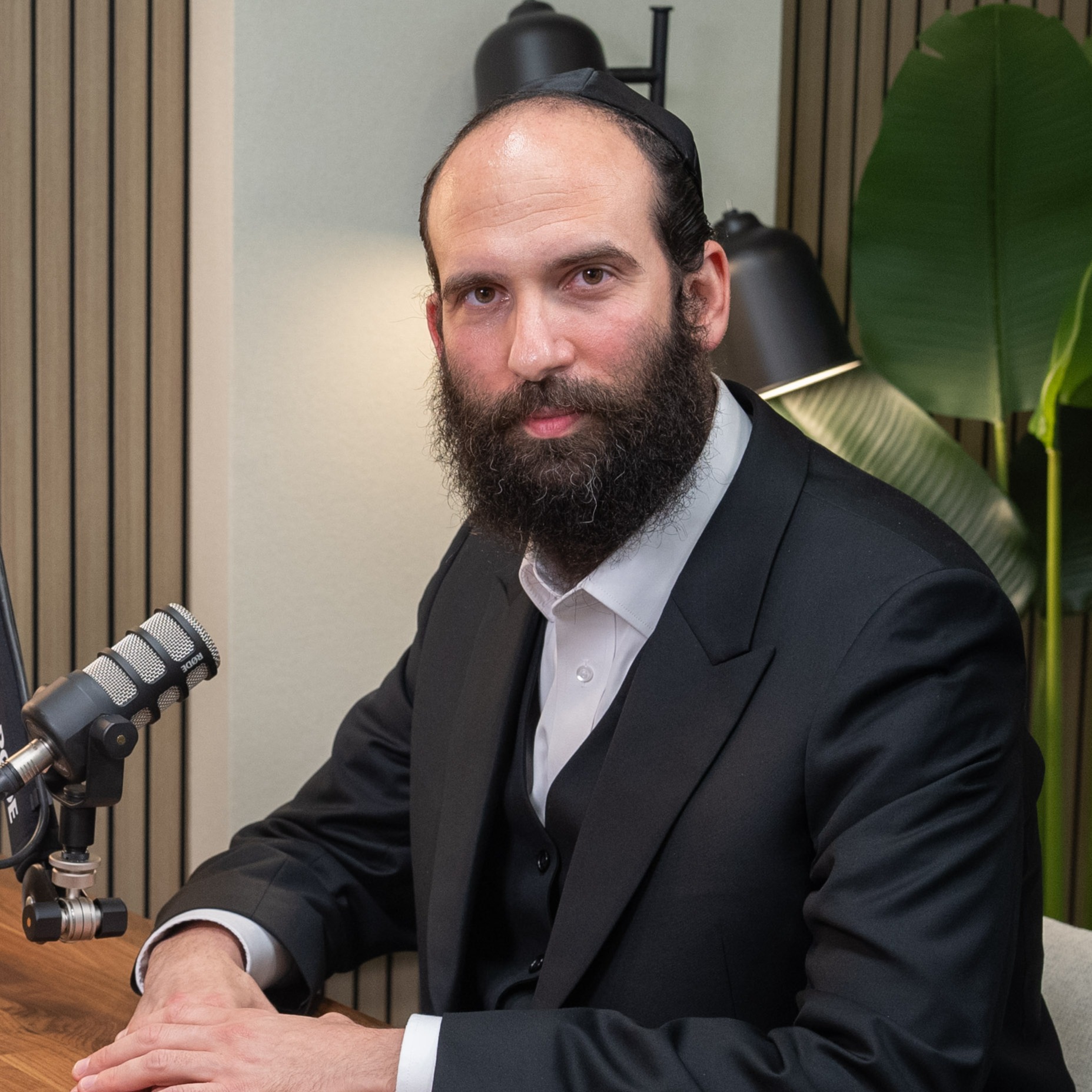 "לא ידעתי מה זה אלפא-ביתא": המסלול המפתיע של מנכ"ל משרד השיכון | נדל"ן ישר ולעניין