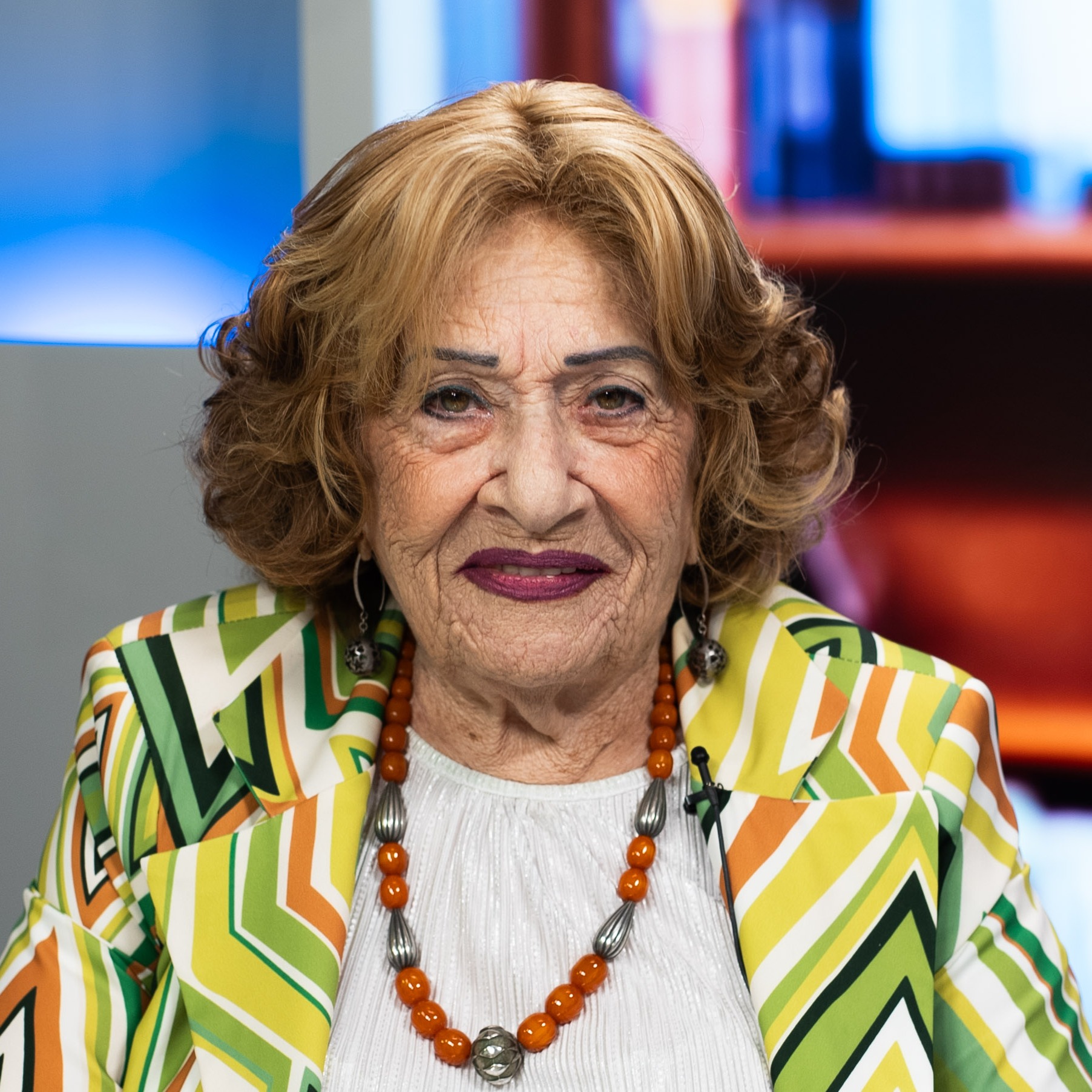 הרבנית ד"ר איילה גליקסברג: גמילות חסדים בין עולם הרבנות לאקדמיה | חנה קטן מארחת