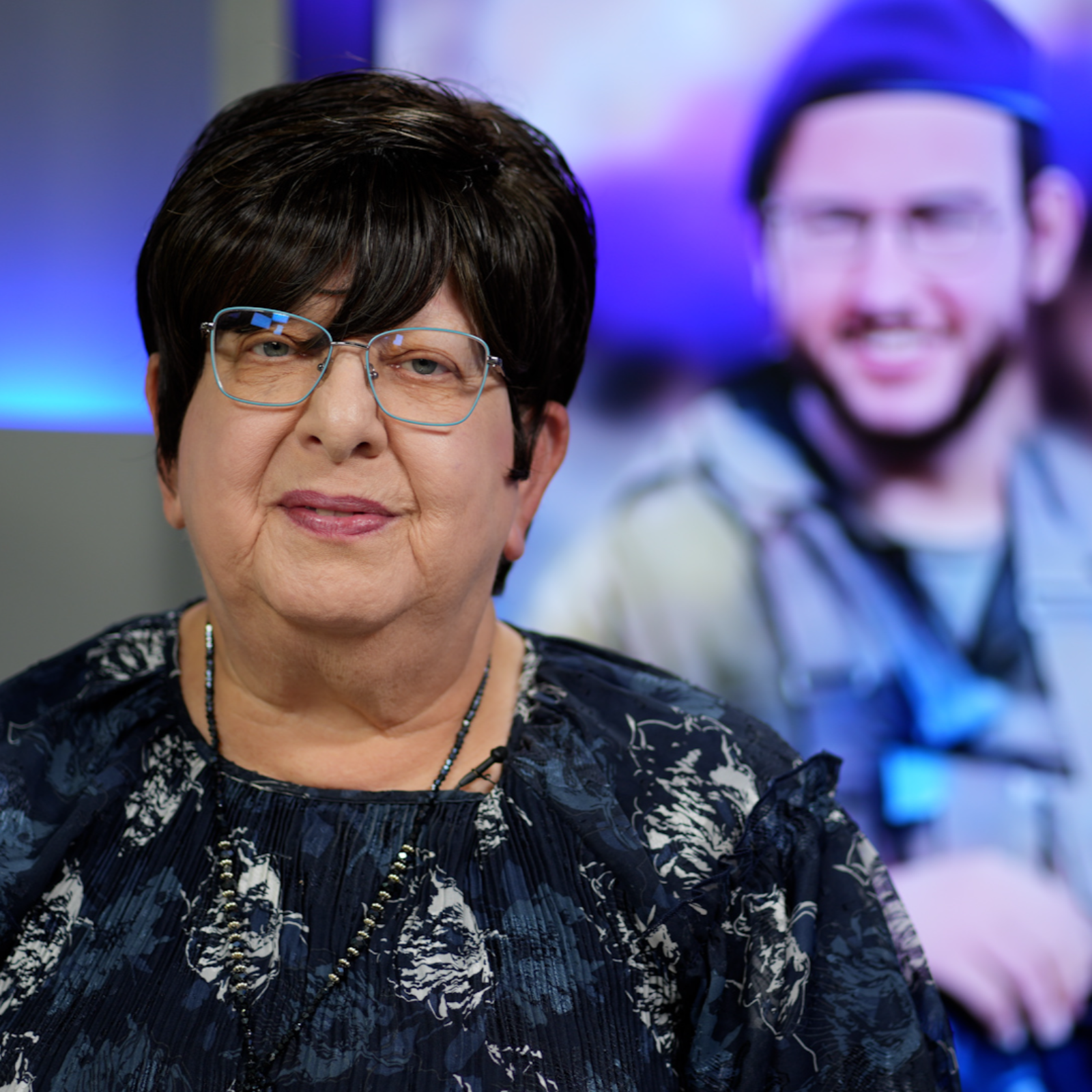 האמן, הלמדן והחסיד: סיפורו של סמ"ר איתן דב רוזנצוויג ז"ל | חנה קטן מארחת