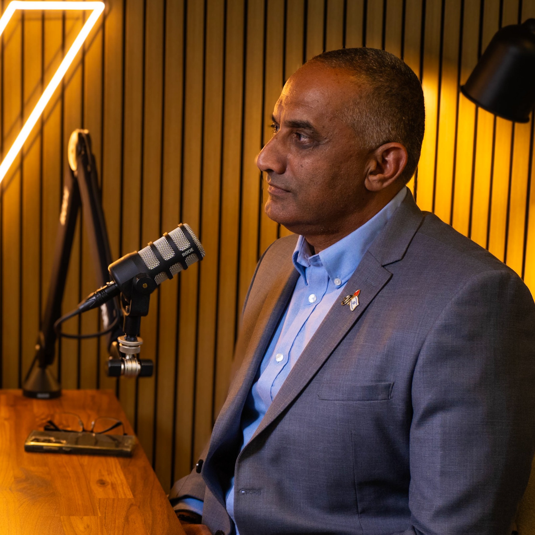 דדי שמחי באולפן ערוץ 7: לעשות 'סדר במדינה' ברוח הבן הגיבור