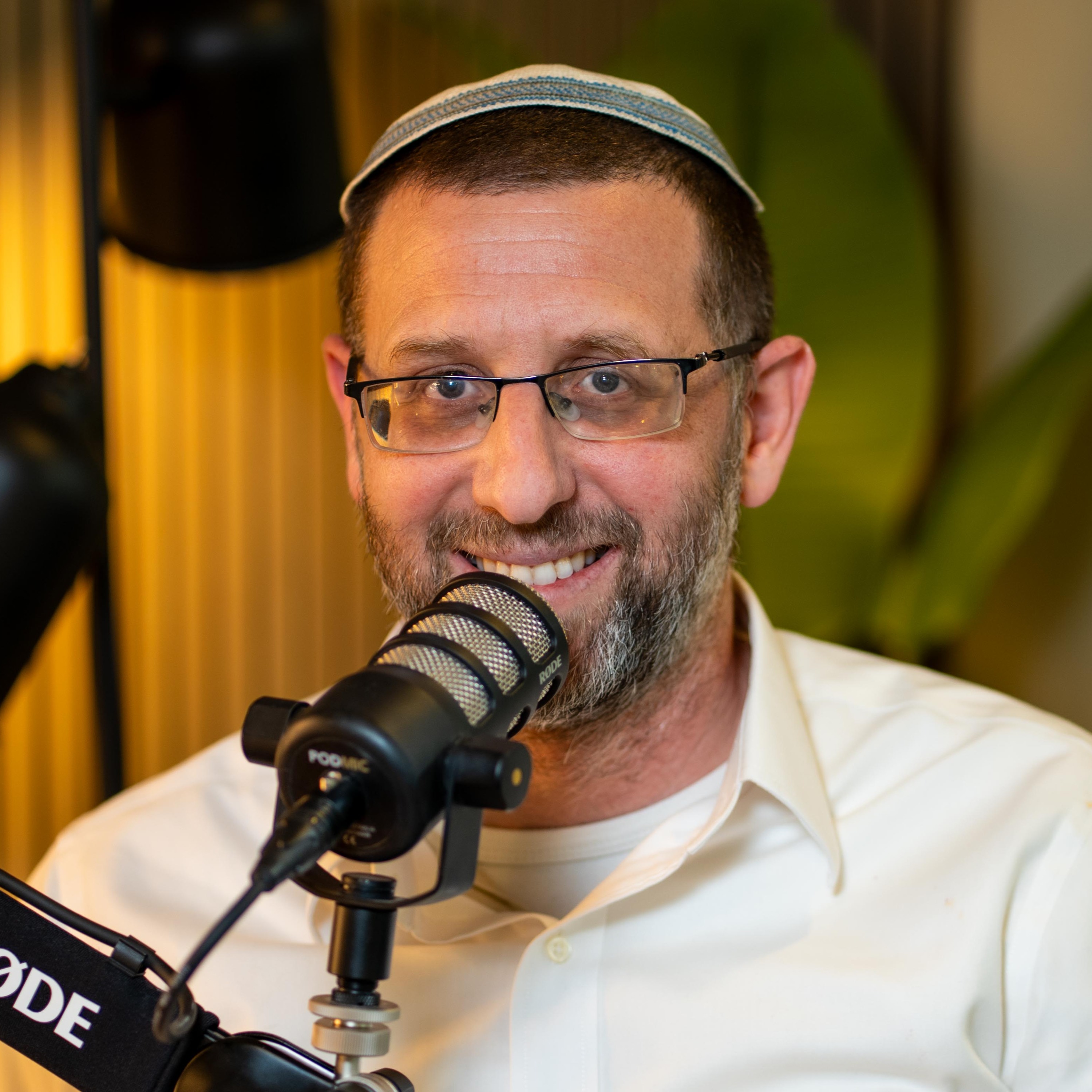 הפודקאסט של דביר עמר | הרב יחזקאל בוצ'קו: הצבא פוגע בבני הישיבות - ולא מוכן לשינוי