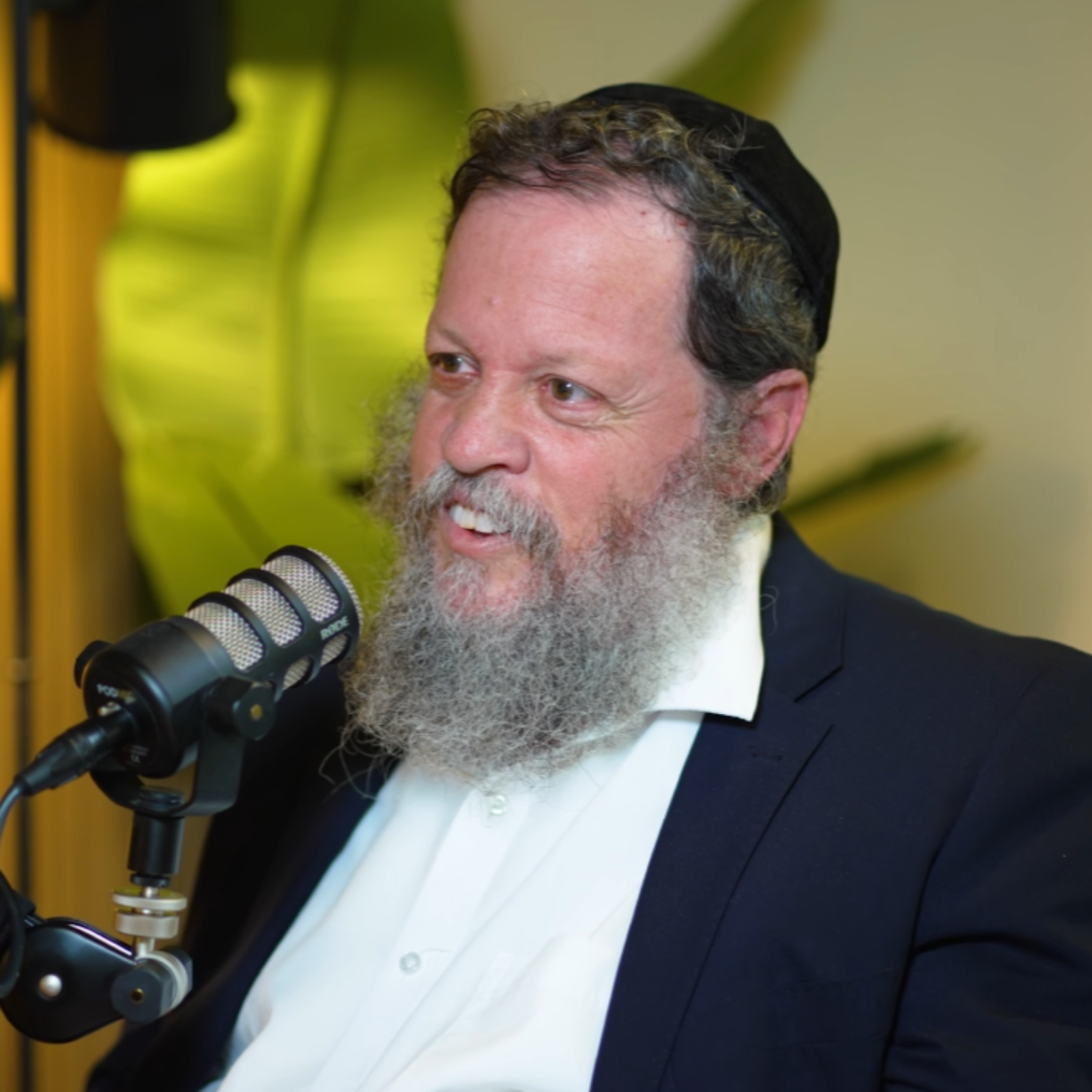 הפודקאסט של דביר עמר | ראש ישיבת כרם ביבנה: יש מחלוקות, אבל אסור להוציא בתי מדרש מחוץ לגדר