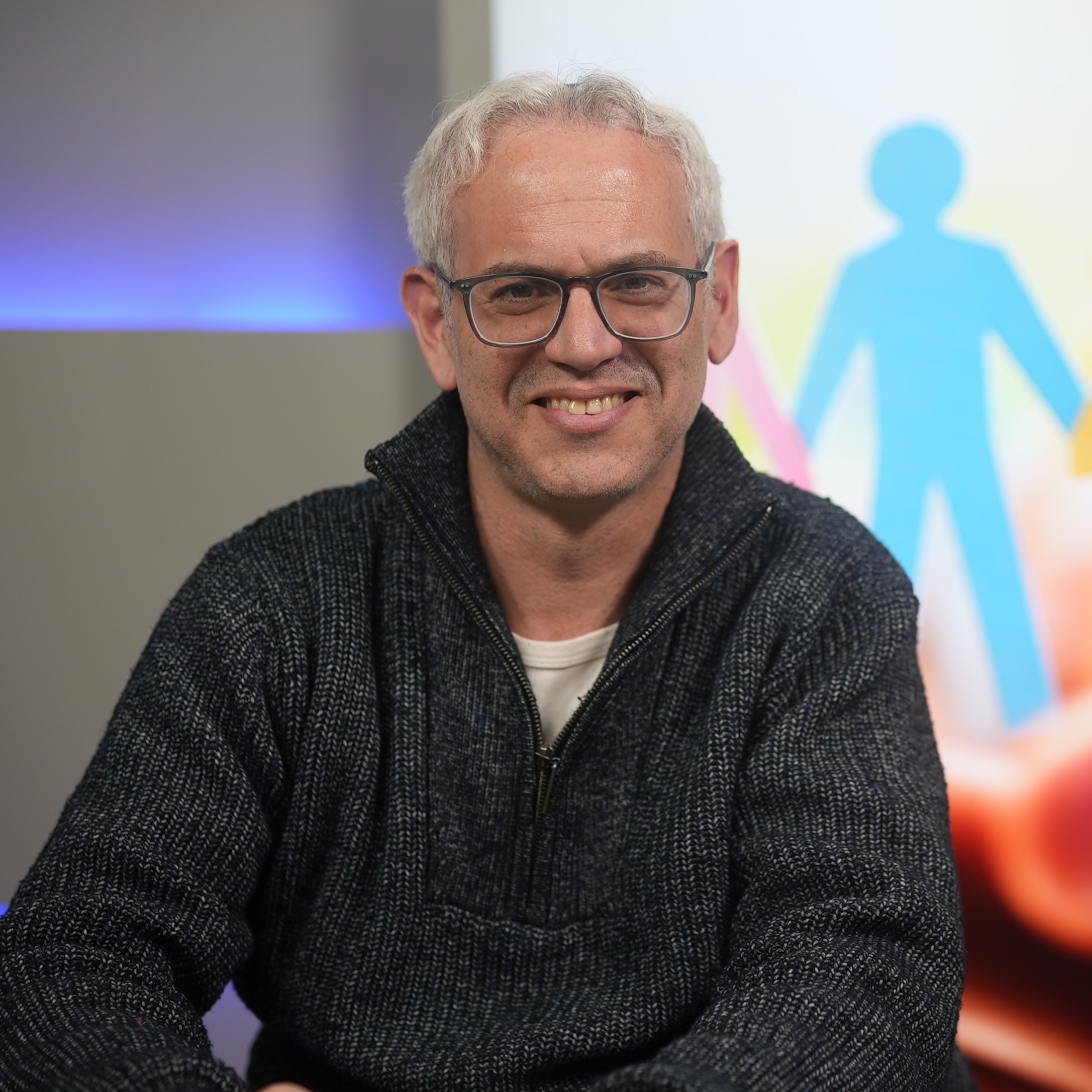 אבינועם הרש: ביקורת על הורי 'ההליקופטר' - ואזהרת המחנך | חנה קטן מארחת