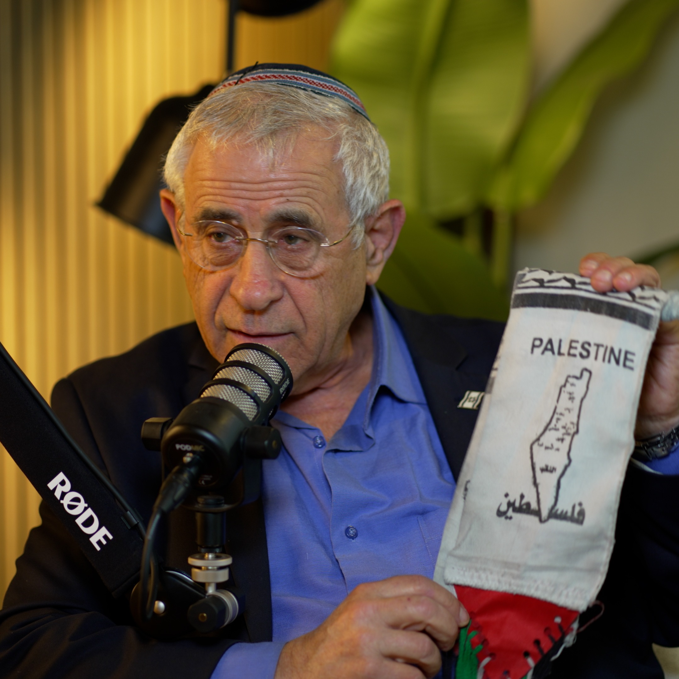 הפודקאסט של הדר מילר | ד"ר מרדכי קידר מפרק את המיתוסים של המזרח התיכון