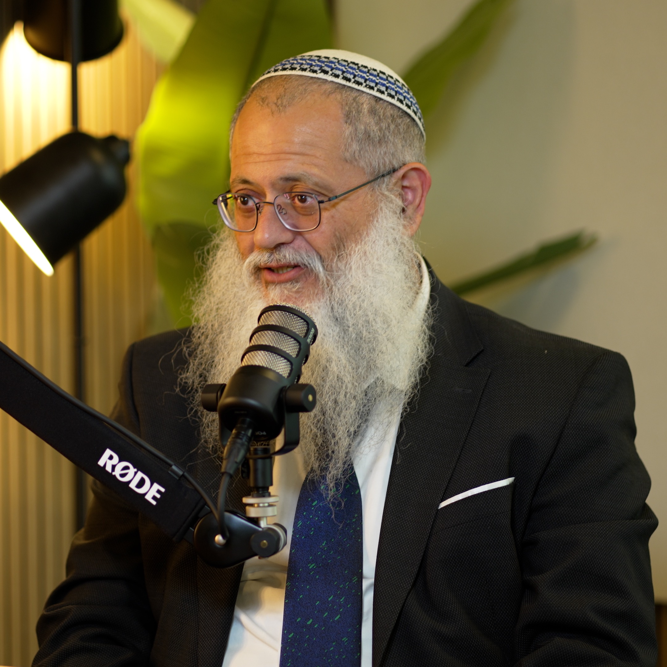 "נרעש ונרעד": המהפכה שמוביל הרב שלמה לוי | הפודקאסט של דביר עמר