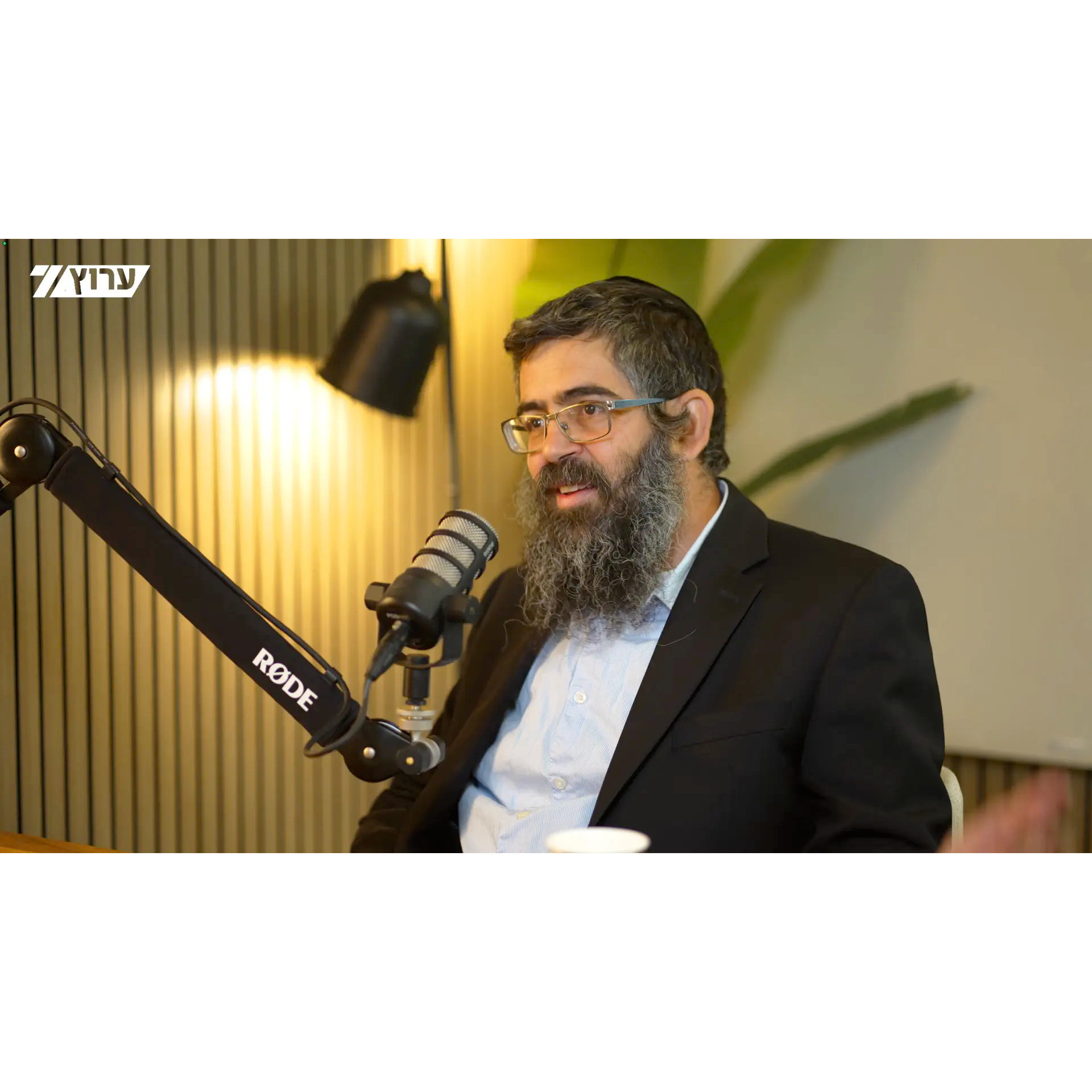 חזונו של הרב שטיינזלץ ממשיך לחיות: ראש ישיבת תקוע הרב מיכל פאלק בריאיון מיוחד | הפודקאסט של דביר עמר episode artwork