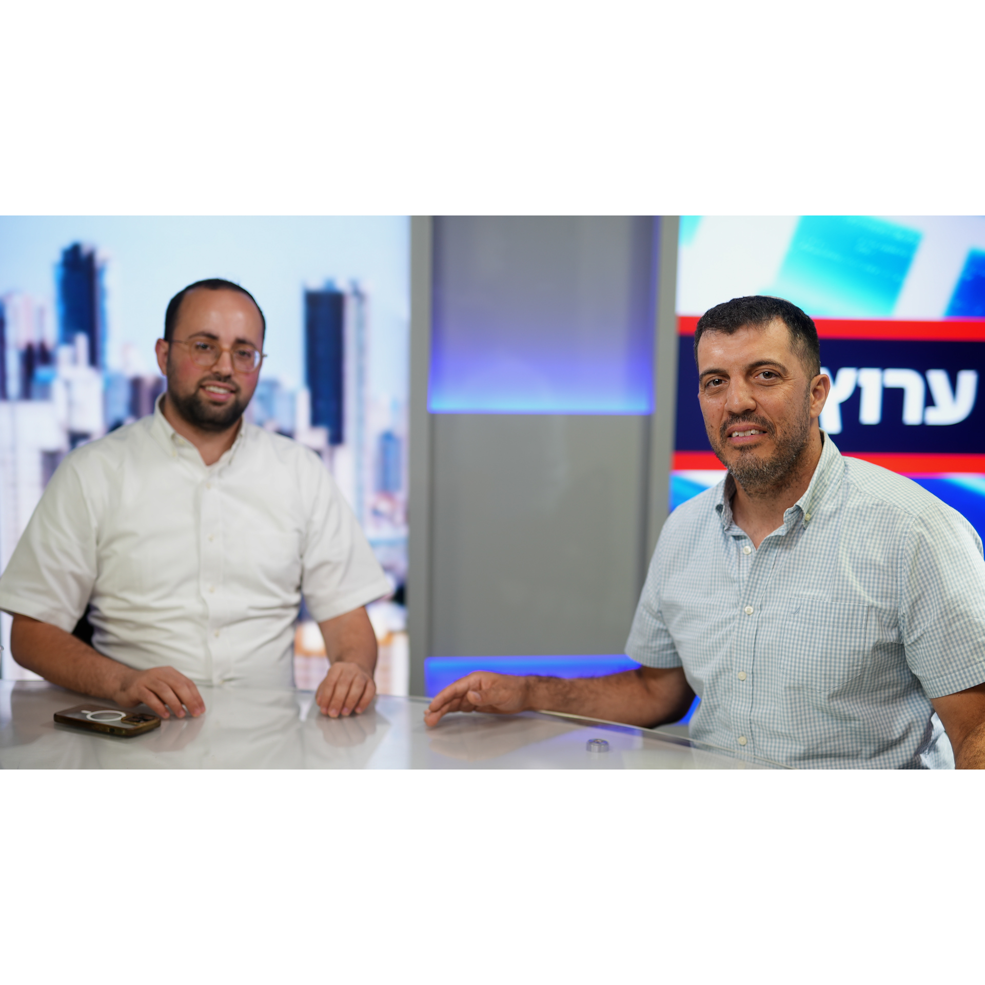 כמעט 8,000 זכו ב"דירה בהנחה", 112 אלף לא: כך מתקדמים משלב ההגרלה ועד החתימה | יותר נדל"ן משכל וערוץ 7 episode artwork