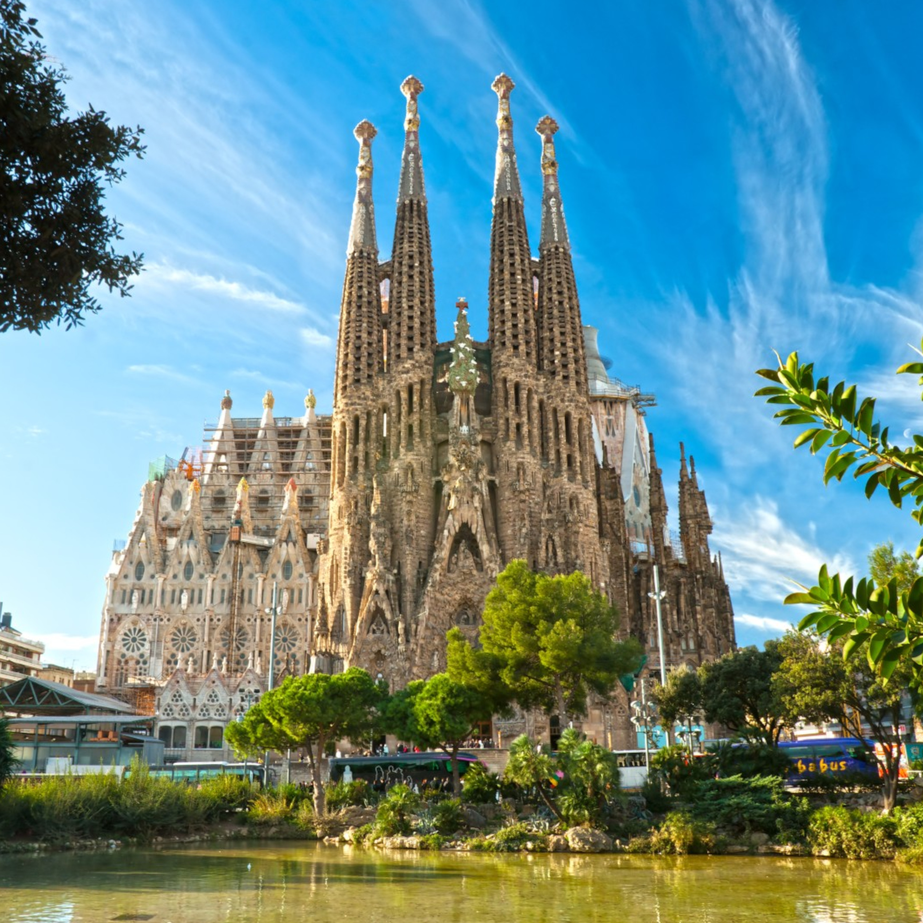 Audio guide tour of Barcelona - English podcast artwork