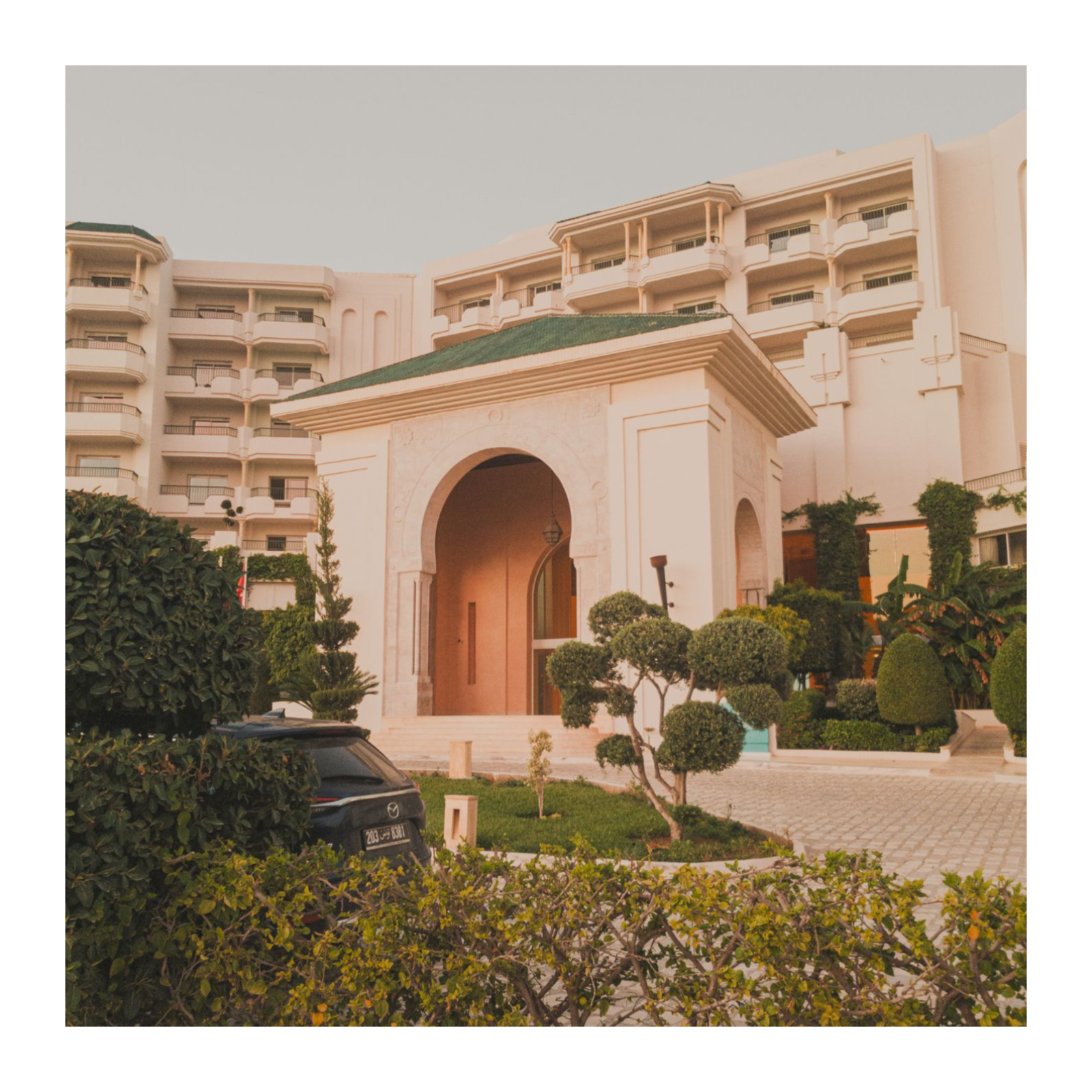Azure Life: Stories from the Côte d'Azur