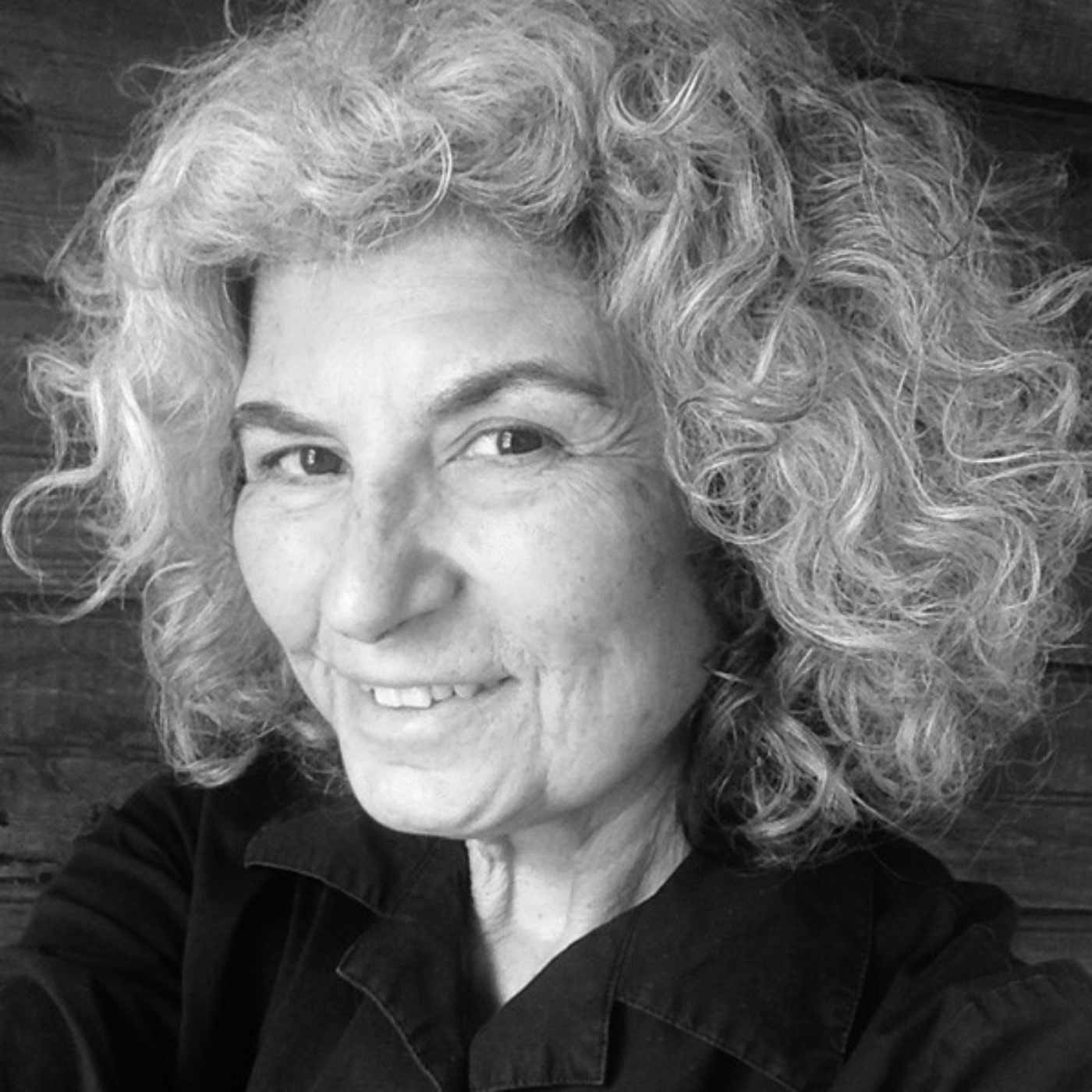 48 - Denise Schwartz Hosts Meet Isabel Long: Investigator of Mysteries and Solver of Cold Cases in the Homey Hilltowns of Western Massachusetts episode artwork