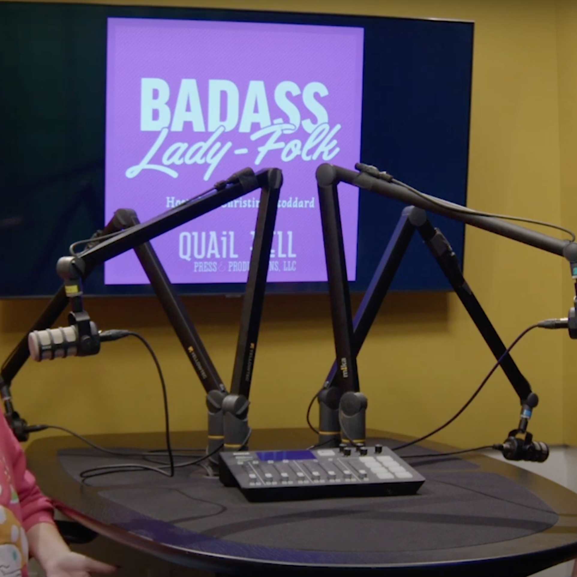 Badass Lady-Folk