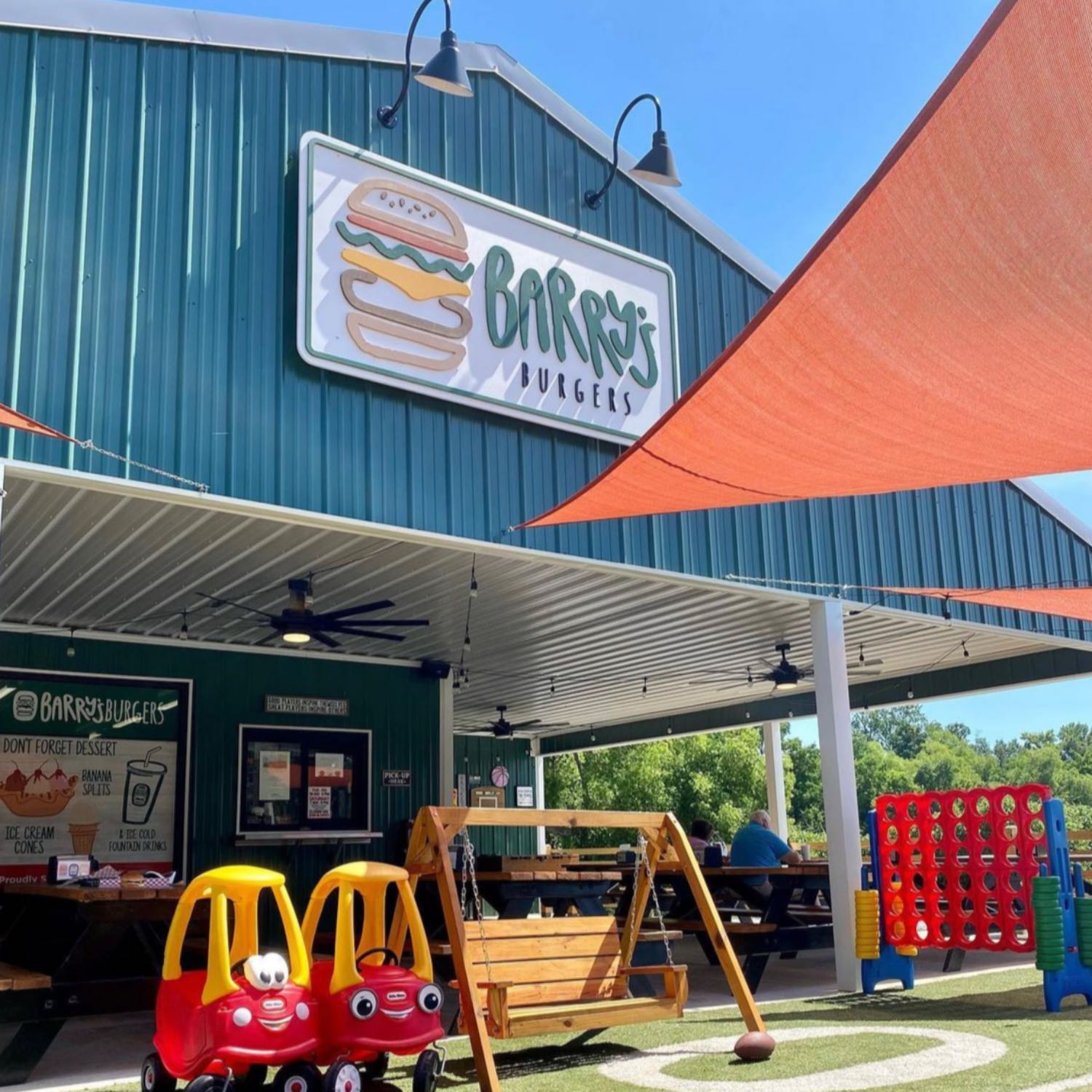 Barry’s: After Hours