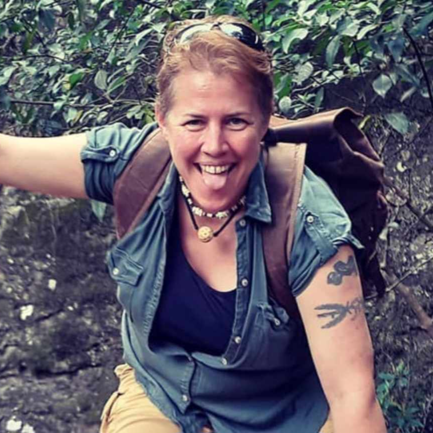 Gwen Grimes (Naked and Afraid, Policing and Career Ending Injuries) - Episode 974