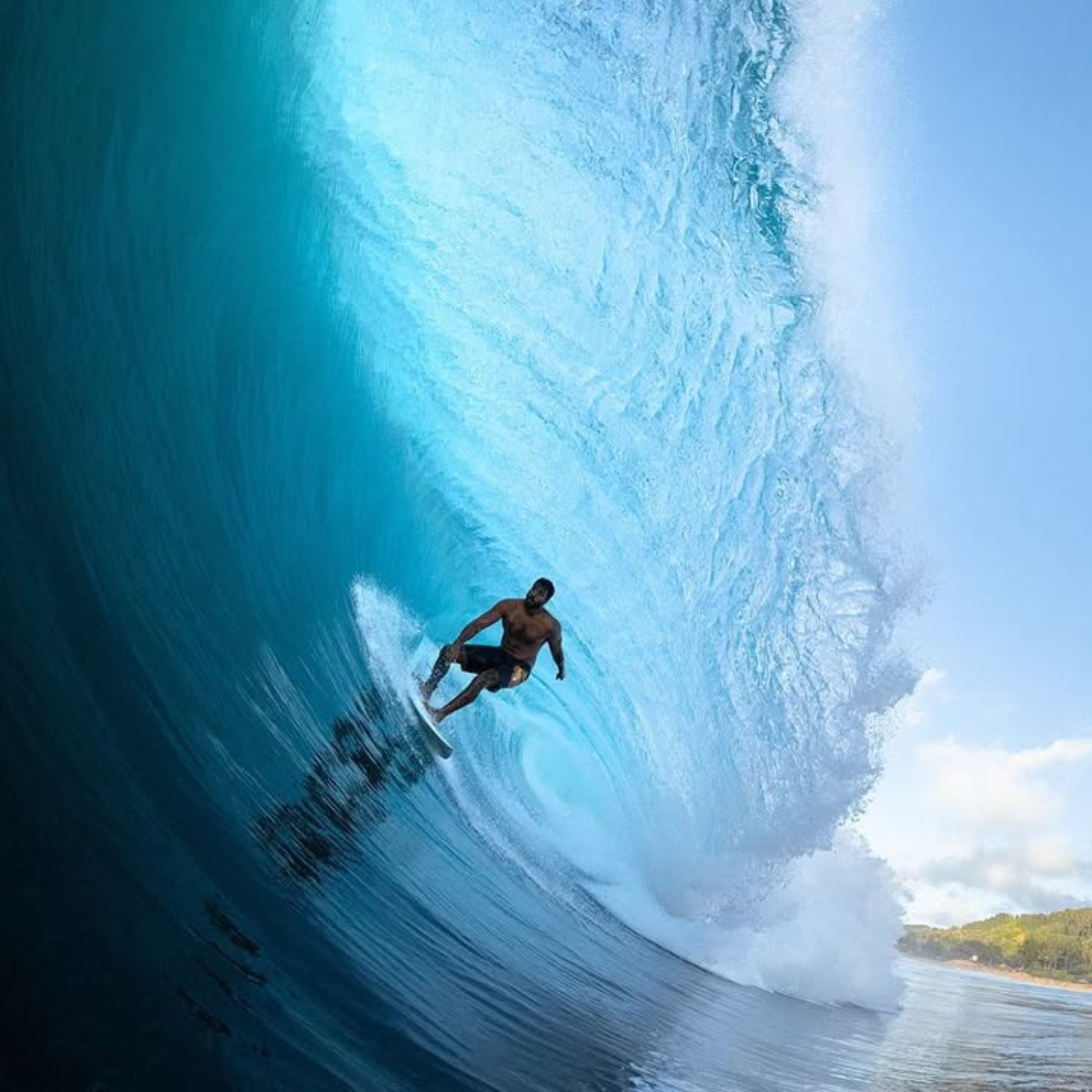 Kona Oliveira (Mixed Martial Arts, Big Wave Surfing and Firefighting) - Episode 1075