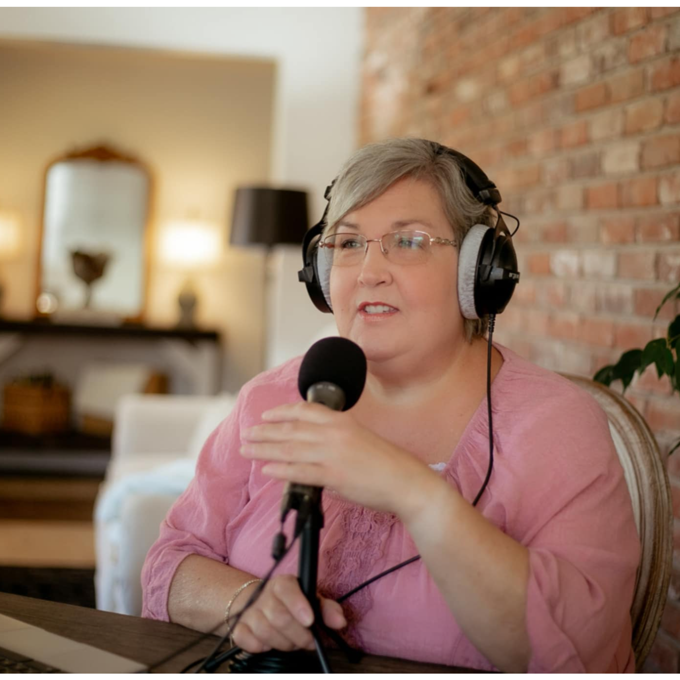 cover of episode Michelle Harris (Pediatric Nursing, Infant Mortality and the Nation's Health) - Episode 1097
