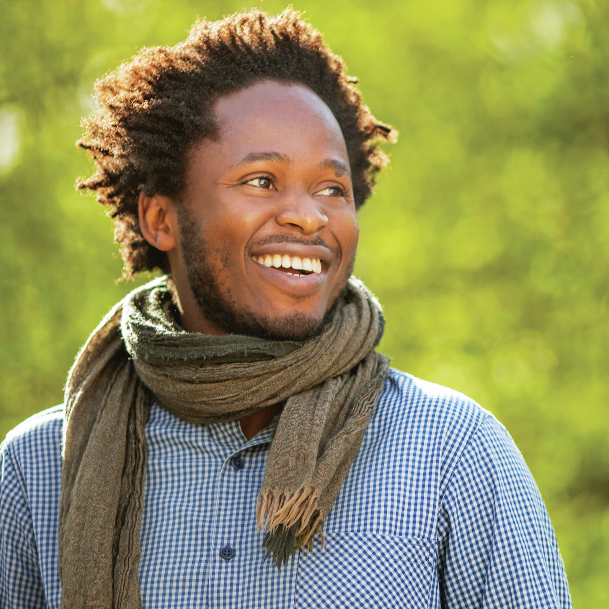 Ishmael Beah (Surviving Life as a Child Soldier, Sierra Leone and Hip Hop) - Episode 88