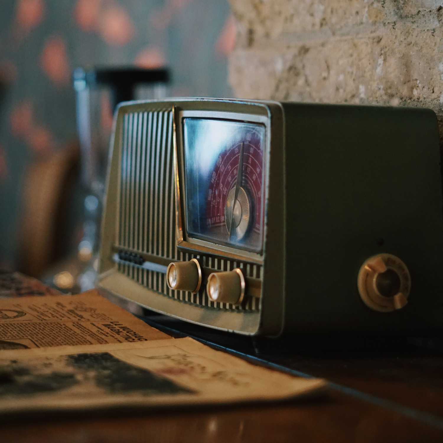 SPOTS PARA RADIO Y TELEVISION