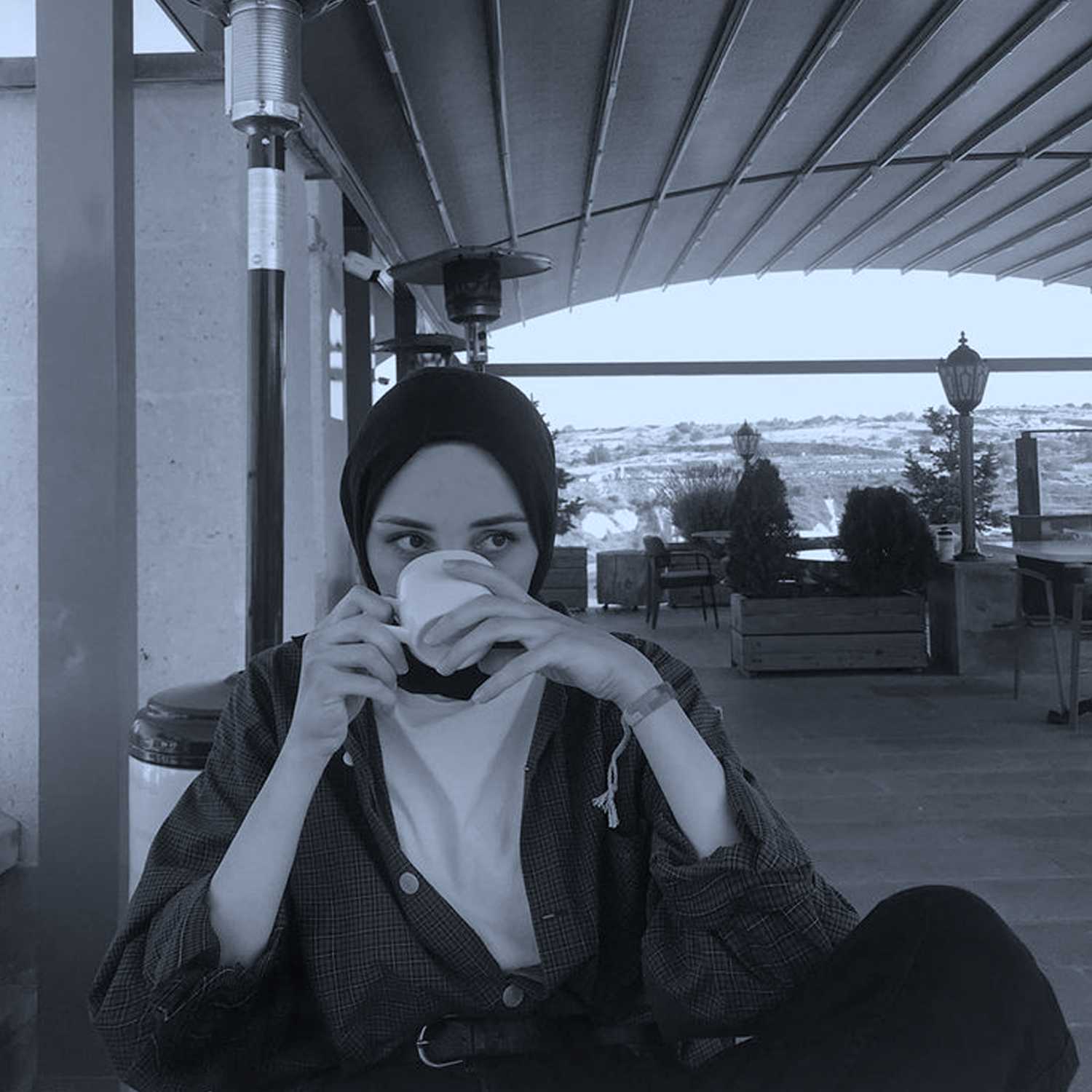 Julia | جوليآ