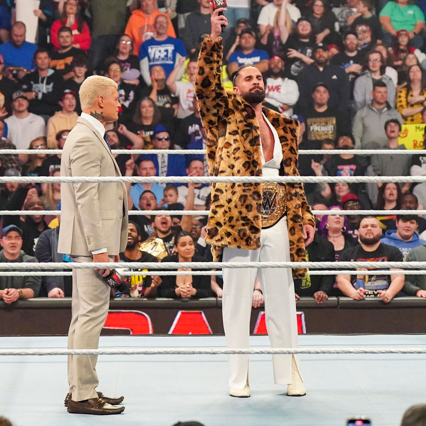 WrestleMania 40 : Rhodes, Reigns, Rock... et maintenant Rollins ?? episode artwork