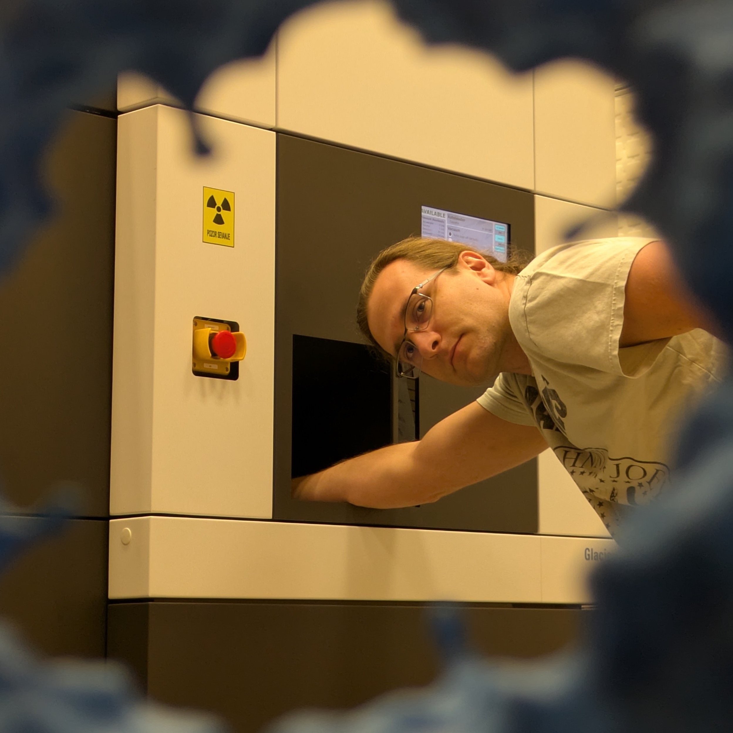 #11: A Dance Between Lipids and Proteins Revealed by Cryo-EM - Gašper Šolinc episode artwork