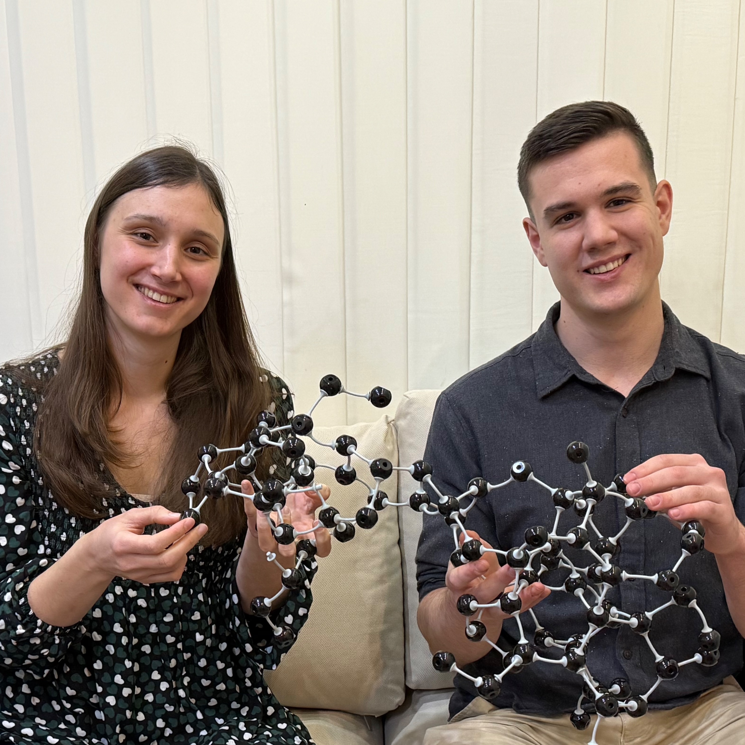 #20: What makes some RNA more sticky than others? - Tajda Klobučar & Jona Novljan episode artwork