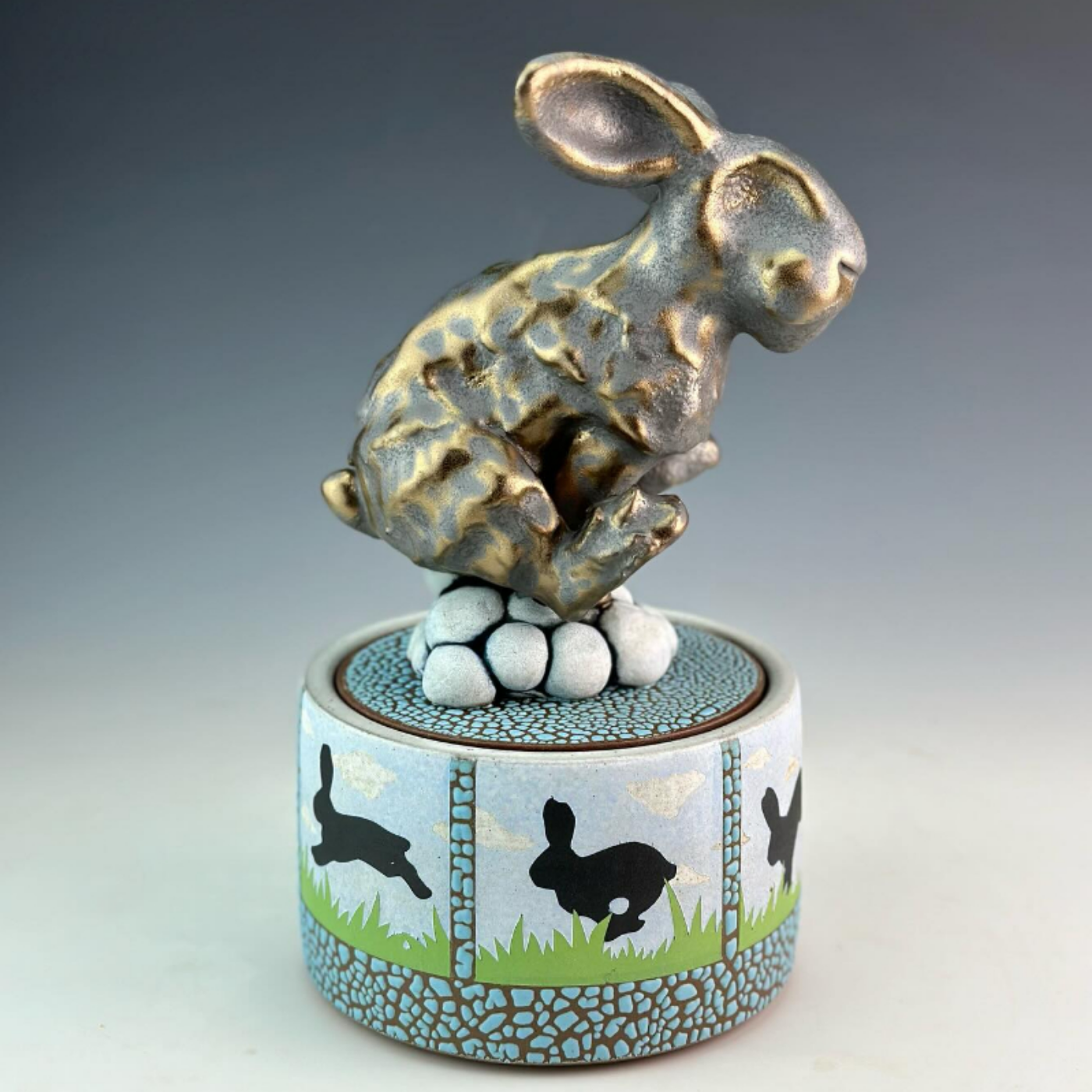 Colour and Ceramics