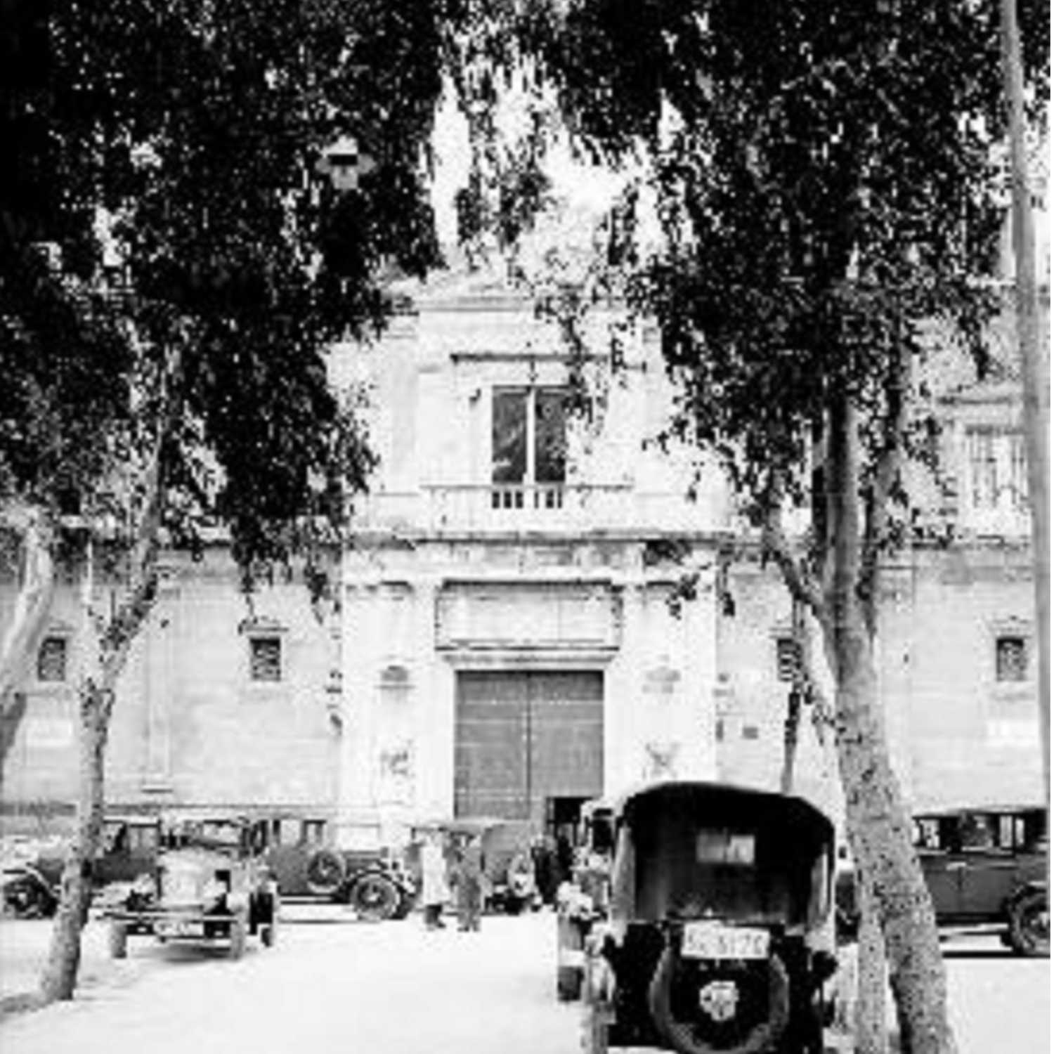 LA PARTERA DE SEVILLA (DIARIO DE UNA REPRESALIADA EN LA FOSA COMÚN DE \