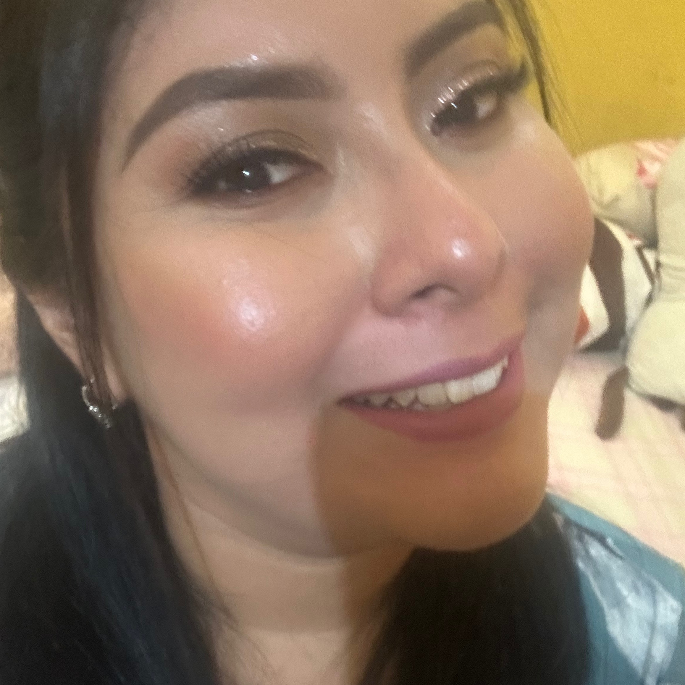 “Conectados para Aprender: Recursos Digitales Ventajas y Desventajas en Educación”