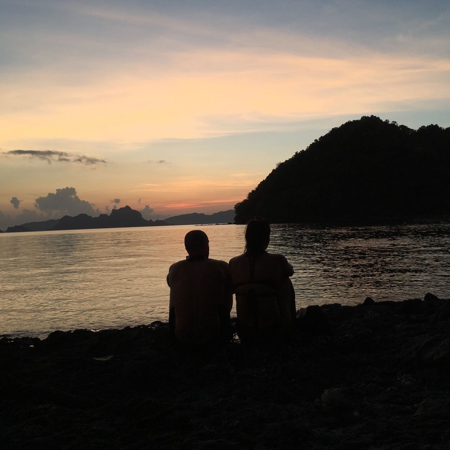 Shadow Talk: Mga Lihim na Usapin