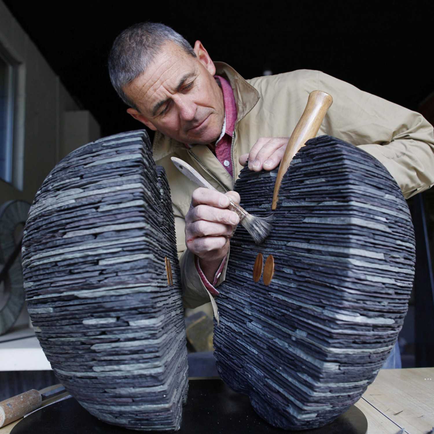 "Stealing Moments" Artist Shane Woolridge "Stealing Moments" Artist Shane Woolridge