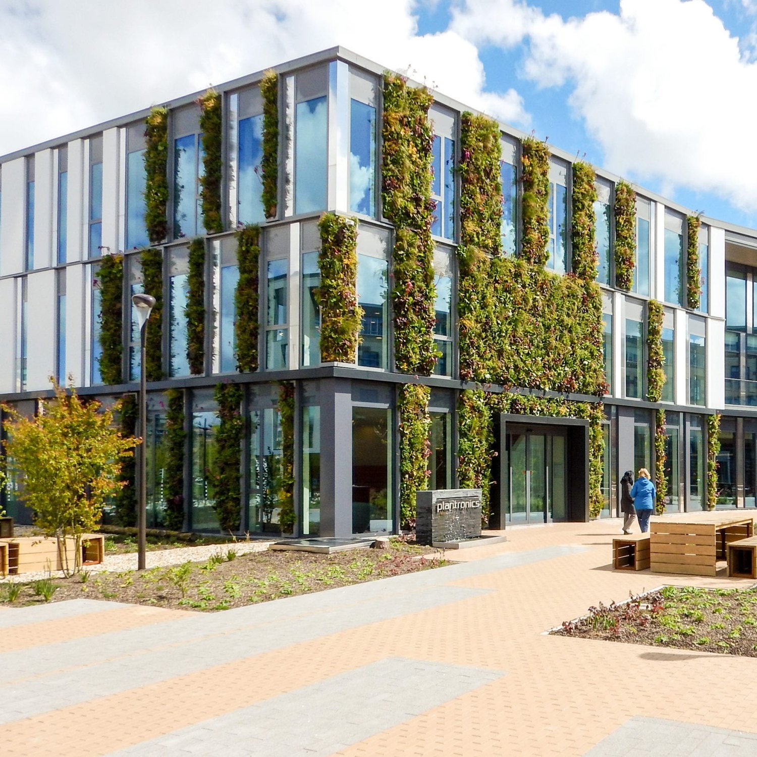 Cradle to Cradle: Remaking the Way We Make Things - WILLIAM McDONOUGH - Architect & Leader in Sustainable Design