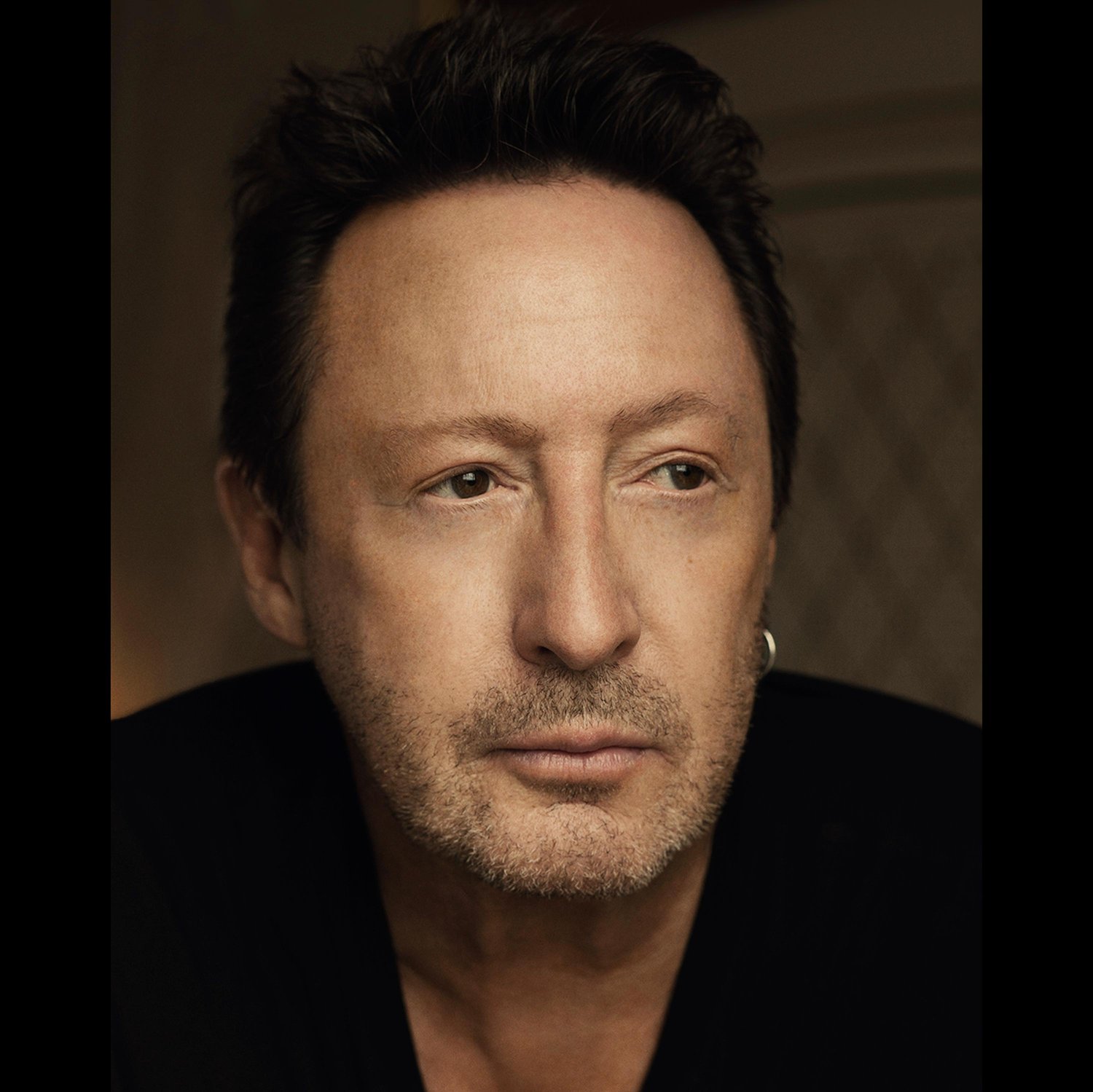 Life’s Fragile Moments with JULIAN LENNON - Photographer, Musician, Documentary Filmmaker