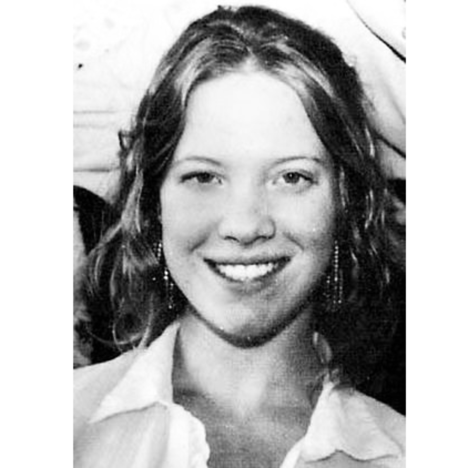 62 - Laura Dickinson