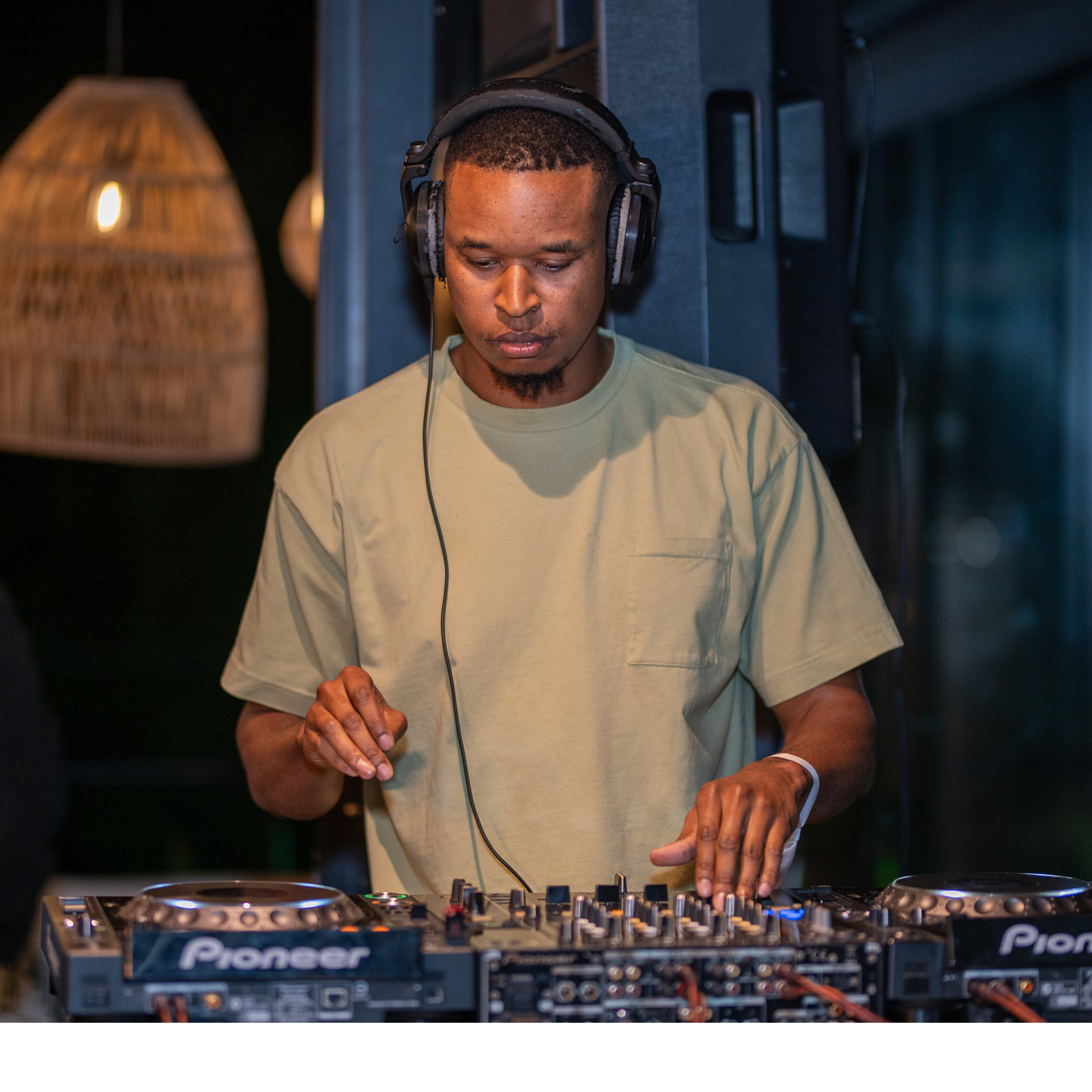 Deeper Peaceful Sounds Sessions