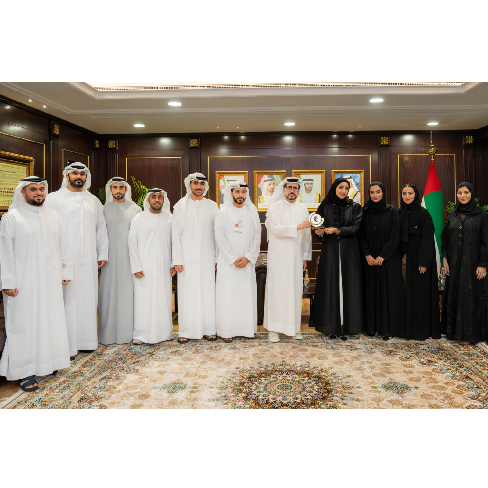 ضمن جوائز قمة الموارد البشرية الحكومية والشبابية لدول مجلس التعاون الخليجي هيئة كهرباء ومياه دبي تحصد جائزة "أفضل جهة في العام لتمكين الشباب في القطاع العام والحكومي" episode artwork