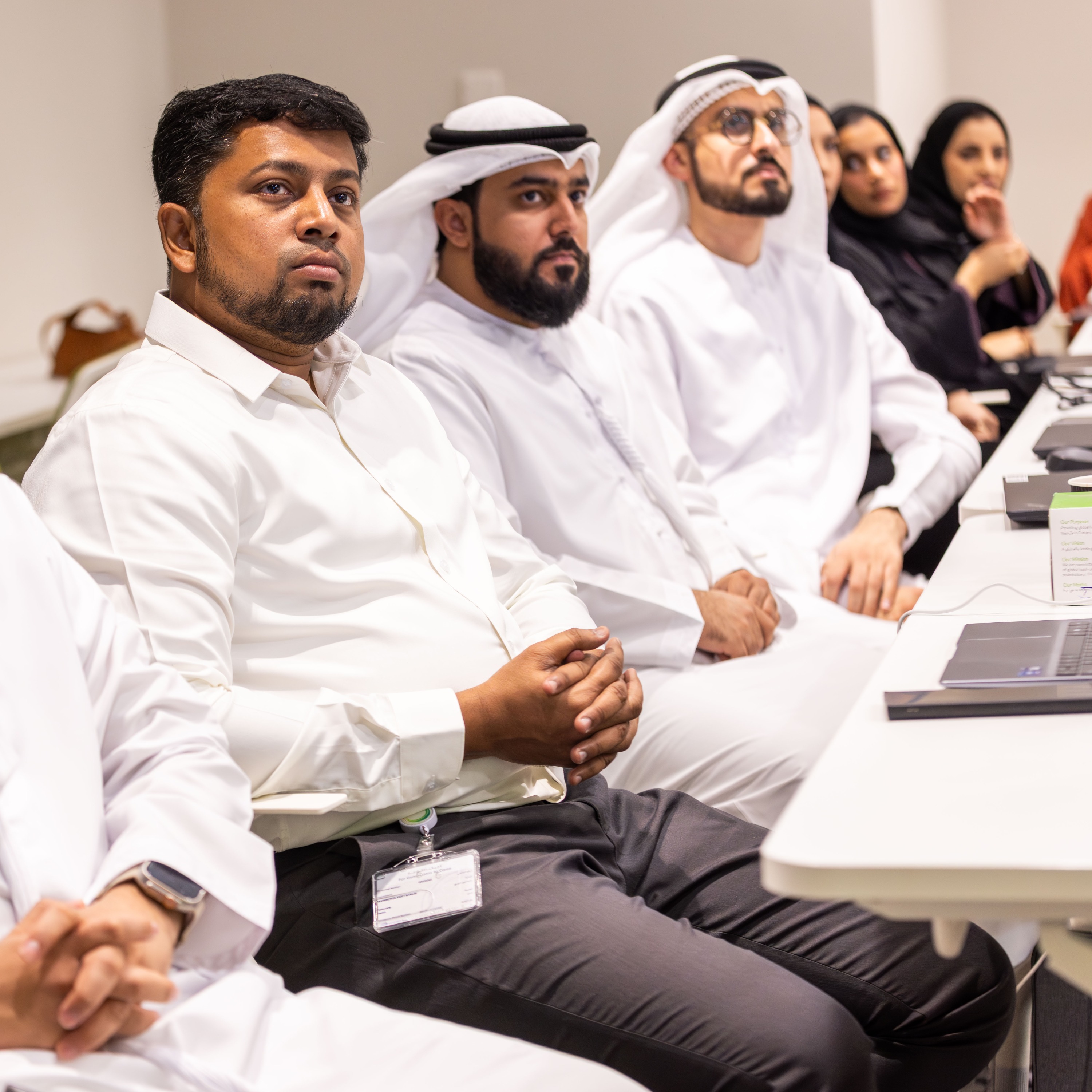 شباب هيئة كهرباء ومياه دبي يوسعون معارفهم العملية حول أدوات "مايكروسوفت" المعتمدة على الذكاء الاصطناعي episode artwork