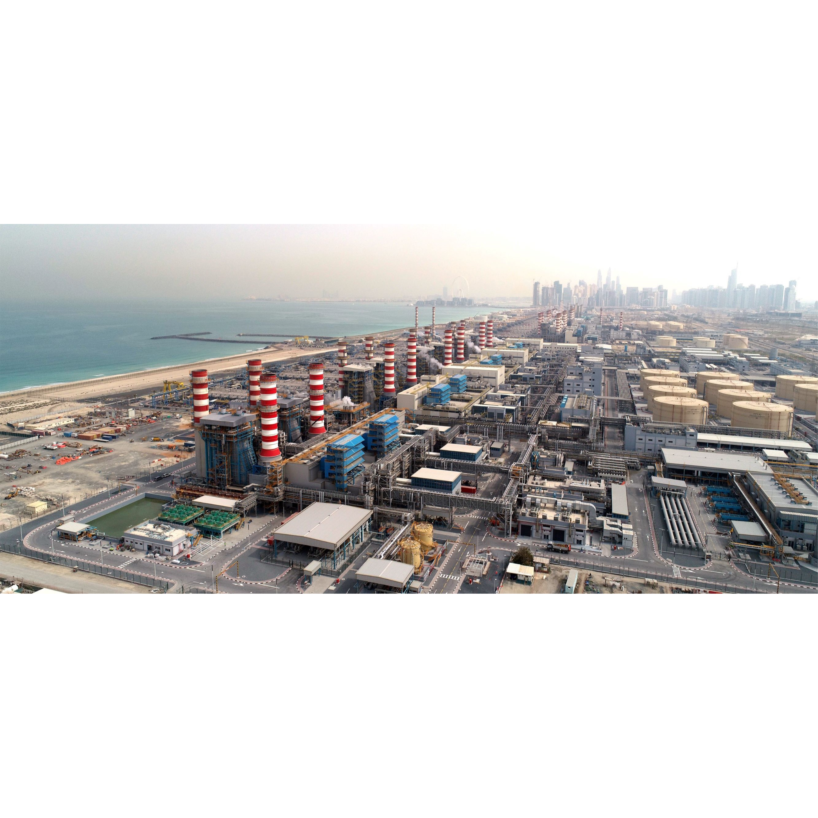 Gas Turbine Intelligent Controller boosts power generation by 29 MW, delivers AED 39 million in savings •	AI-driven controller, co-developed by DEWA and Siemens Energy, received a seven-star rating at the International Best Practice Competition episode artwork