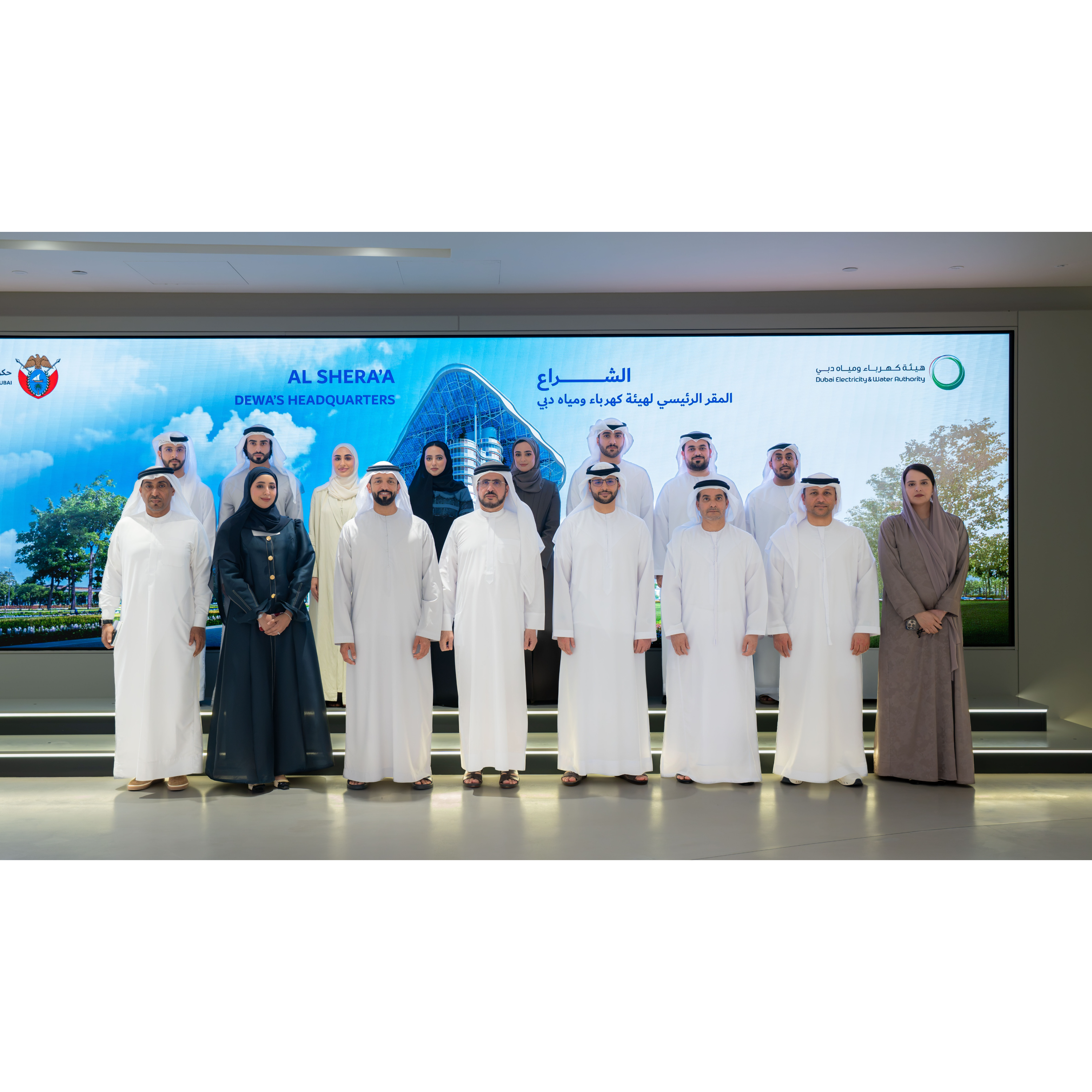 في إطار توسيع البيئات التي تعزز مشاركة الشباب سعيد محمد الطاير يستقبل سلطان النيادي لاعتماد «المساحة الشبابية» في أعلى وأكبر وأذكى مبنى حكومي إيجابي الطاقة على مستوى العالم episode artwork