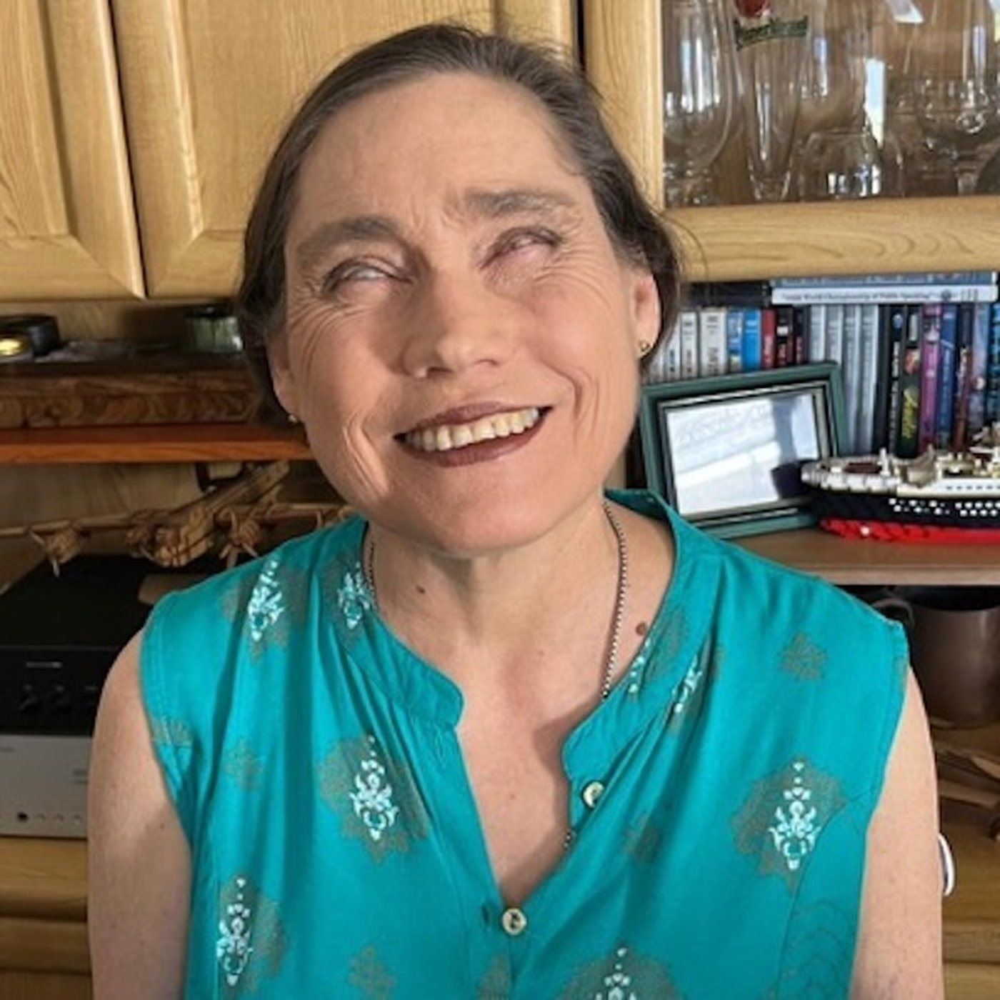 144 - Finding New Guests for A Different Way of Seeing with Lois Strachan 144 - Finding New Guests for A Different Way of Seeing with Lois Strachan